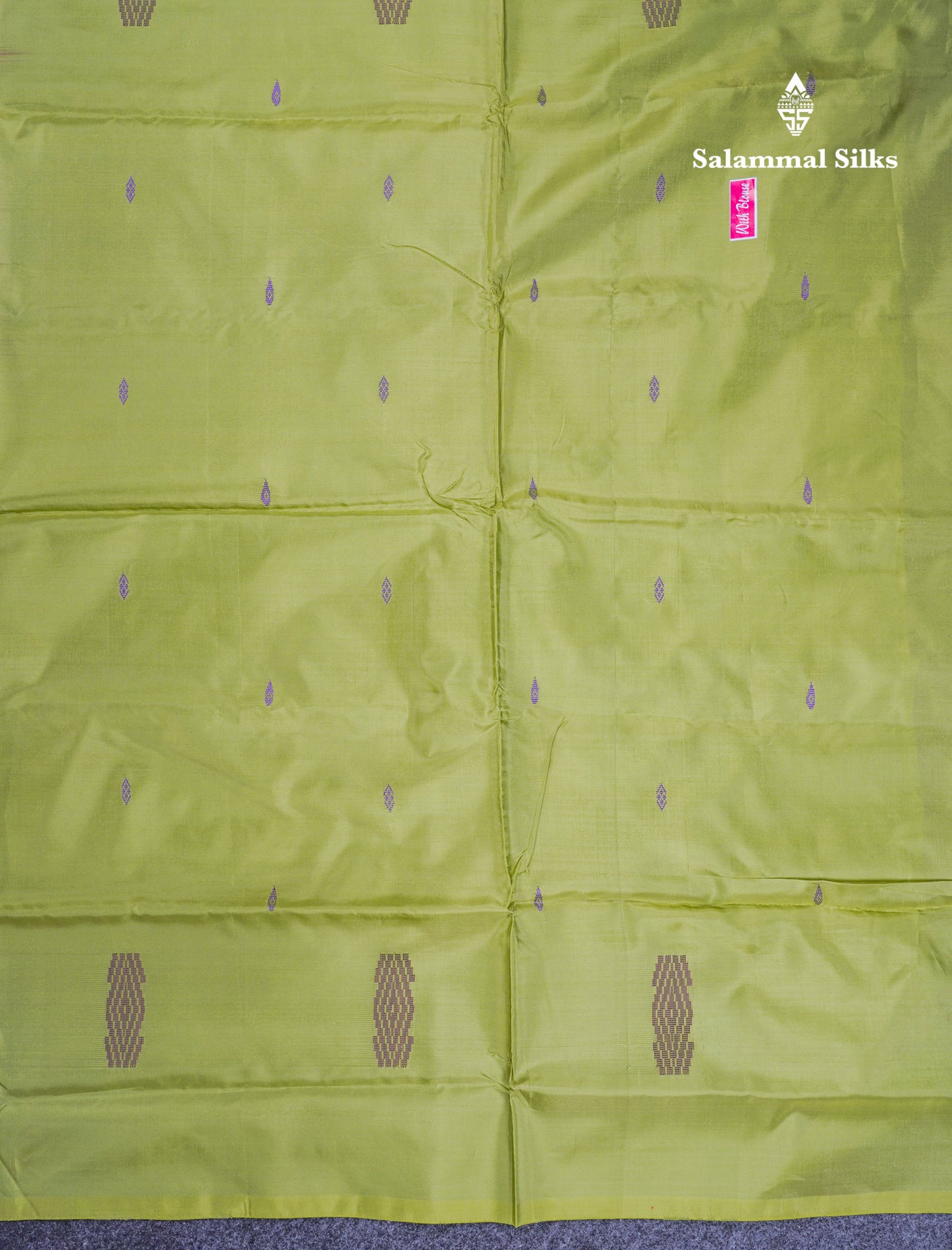 Pink Thread work Buttas Banana Pinth Saree (Vaazhainaar Pattu) With Contrast Parrot Green Blouse