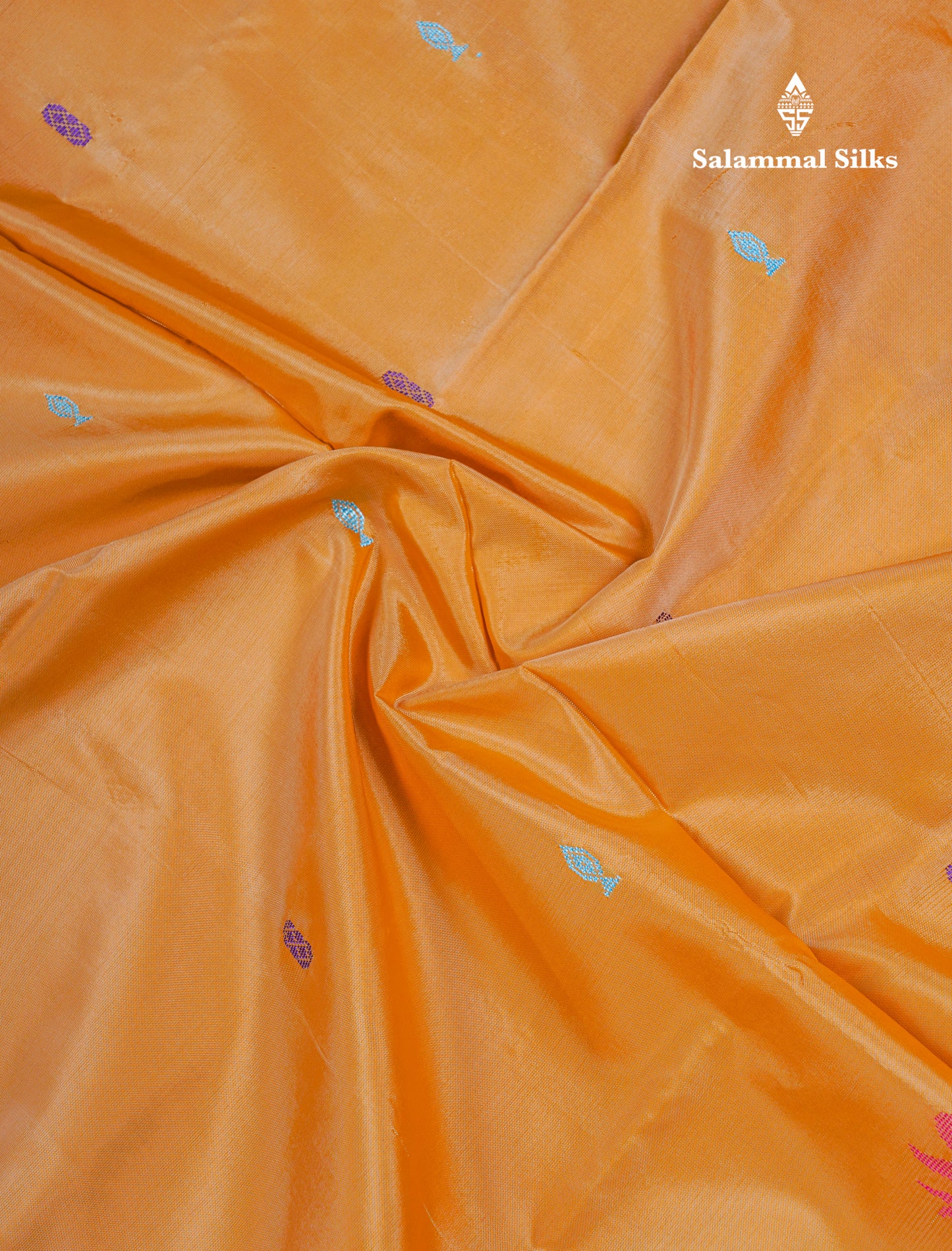 Sandal Thread work Buttas Banana Pinth Saree (Vaazhainaar Pattu) With Contrast Magenta Pink Blouse