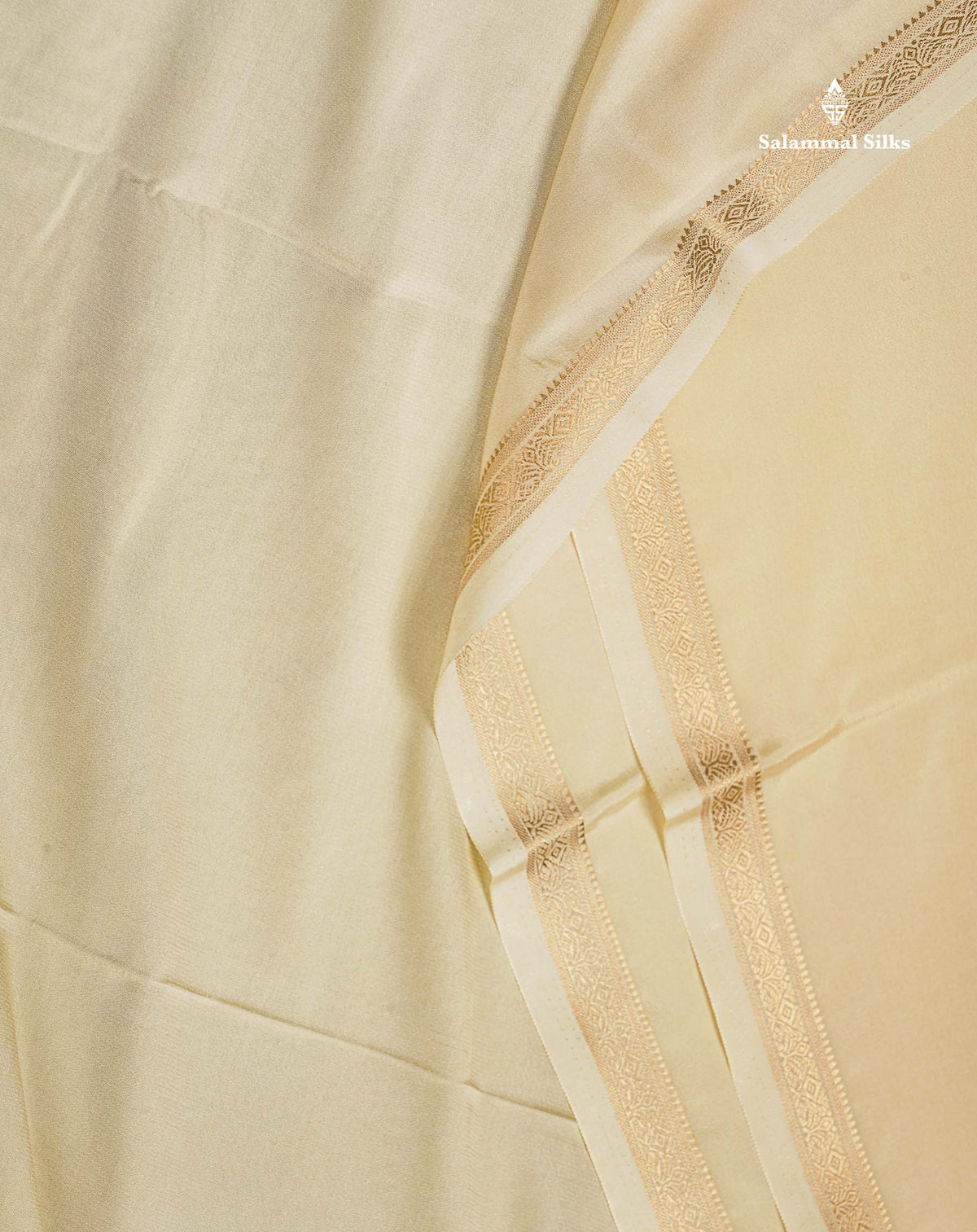 Semi Mysore Silk Saree - Pink Colour Body Plain With Small Border