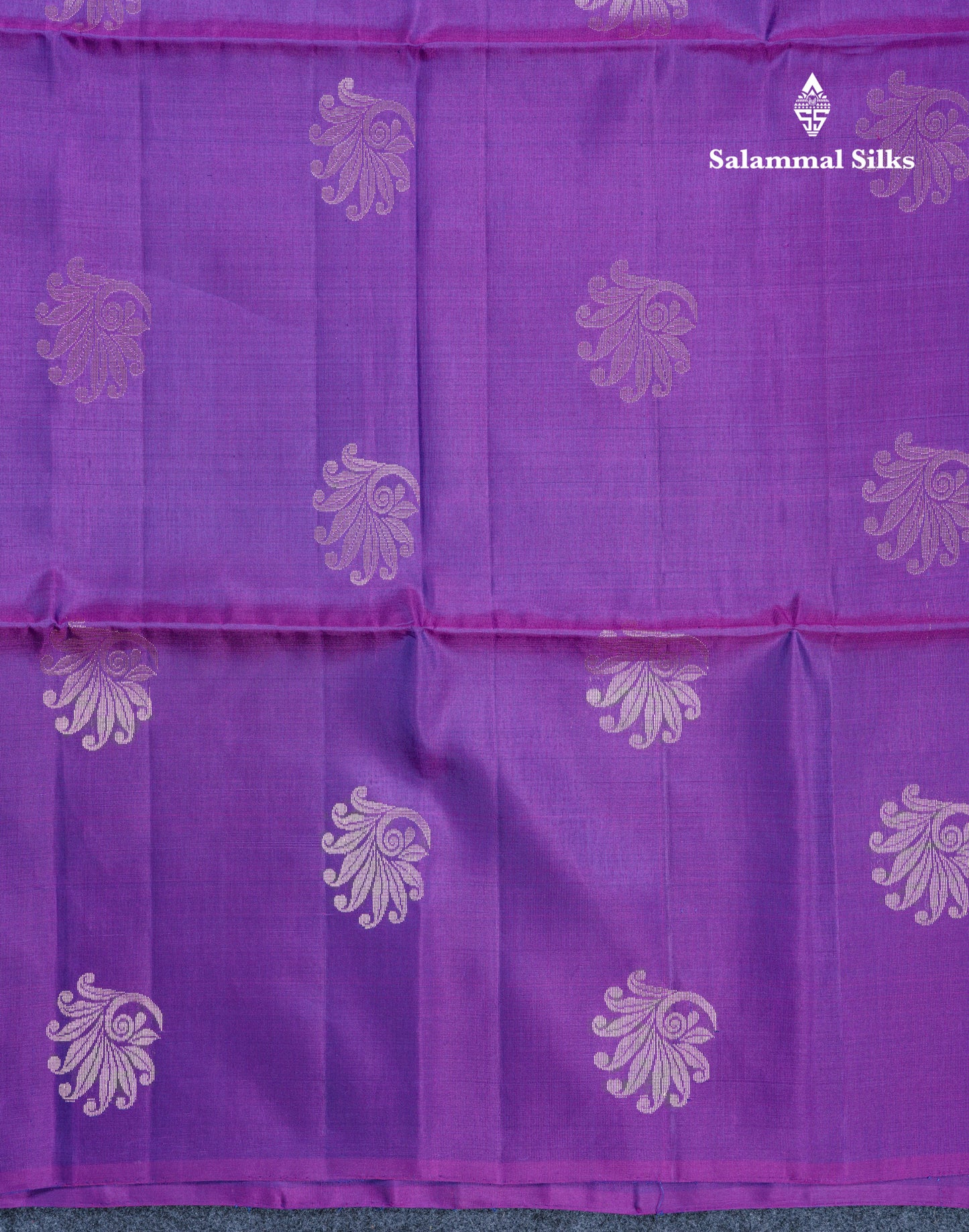 Beautiful Violet Pure Kanjivaram Soft Silk Saree Without Border