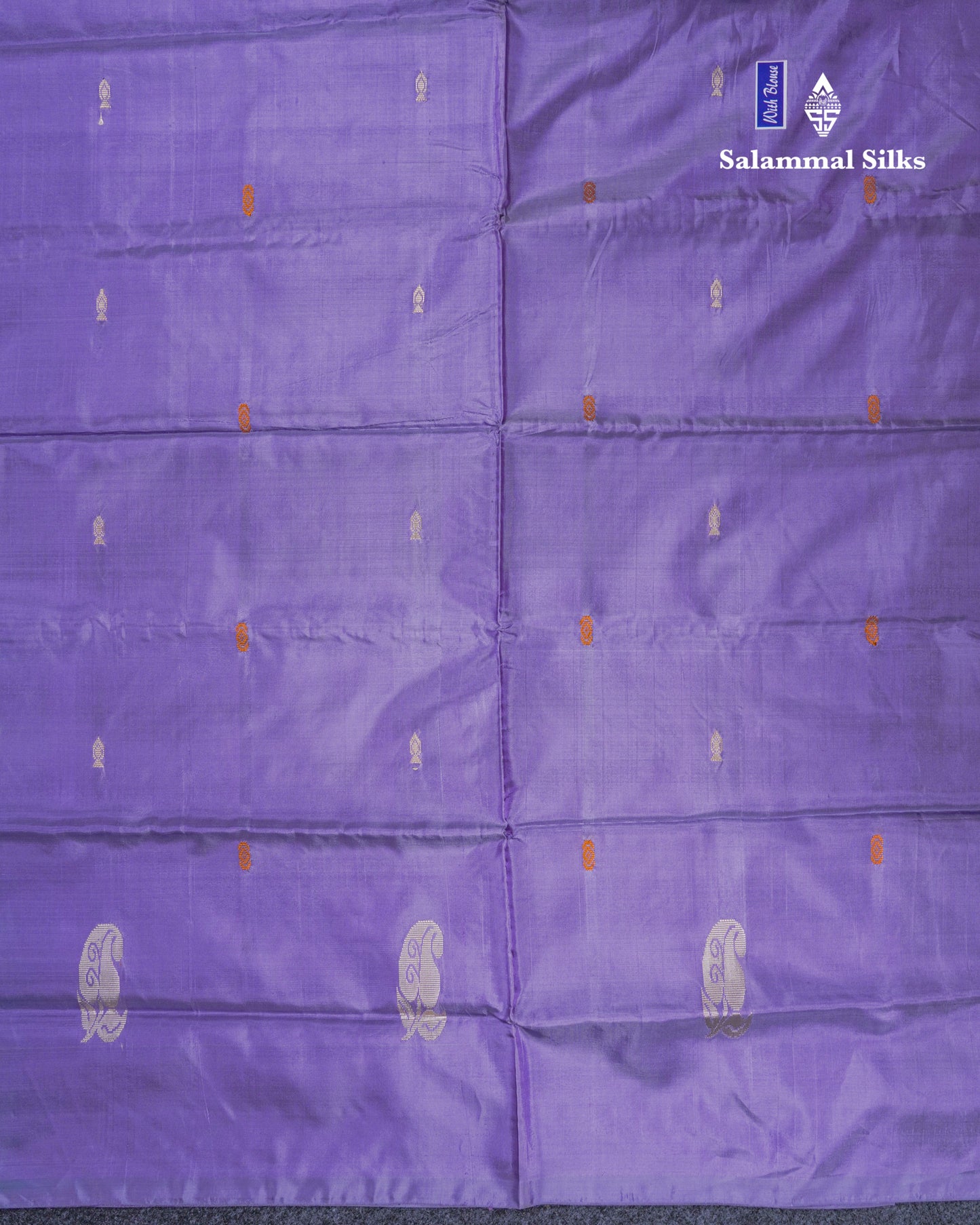 Ice Blue Thread work Buttas Banana Pinth Saree (Vaazhainaar Pattu) With Contrast Lavender Blouse