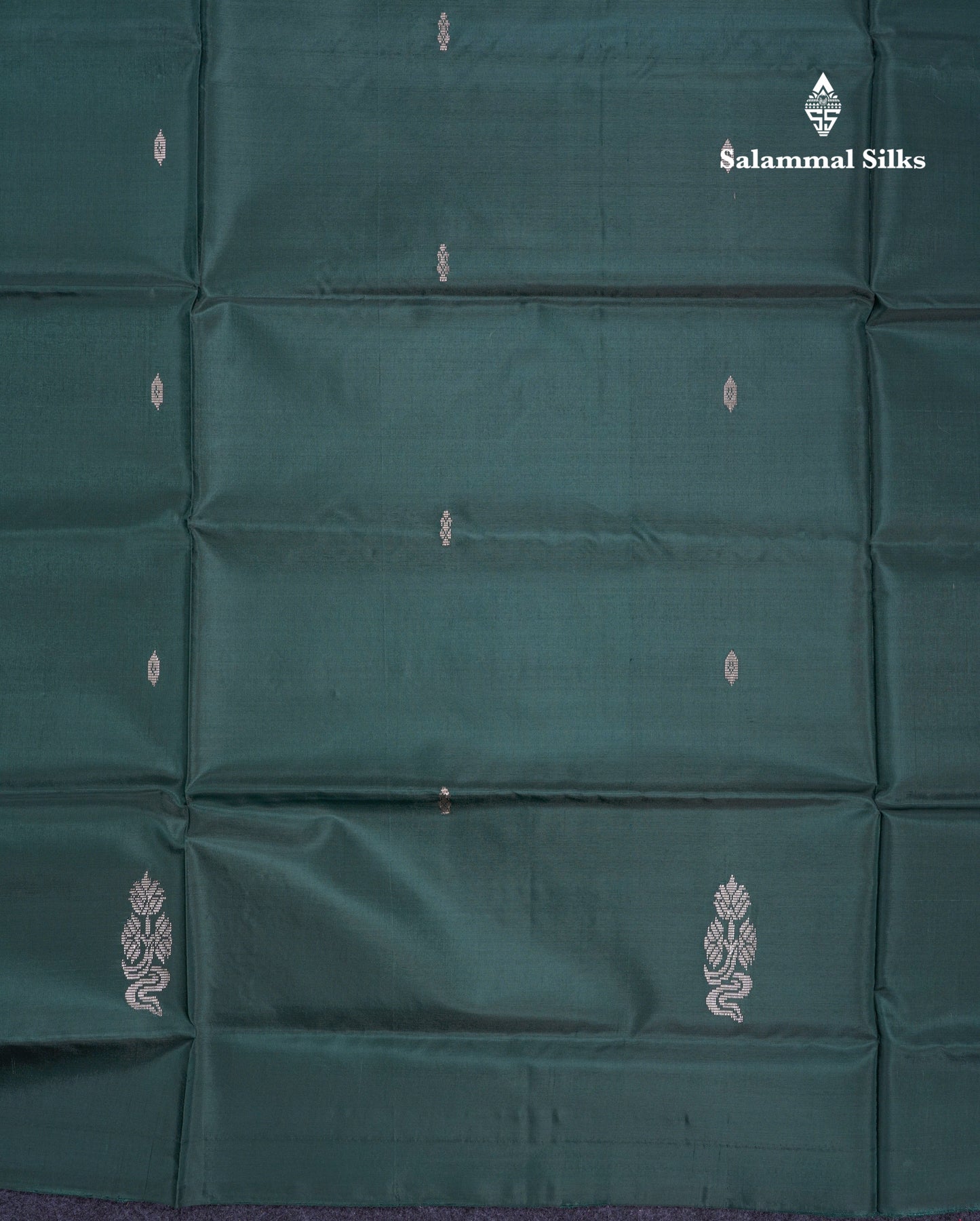 Bottle Green Thread work Buttas Banana Pinth Saree (Vaazhainaar Pattu) With Contrast Baby Pink Blouse