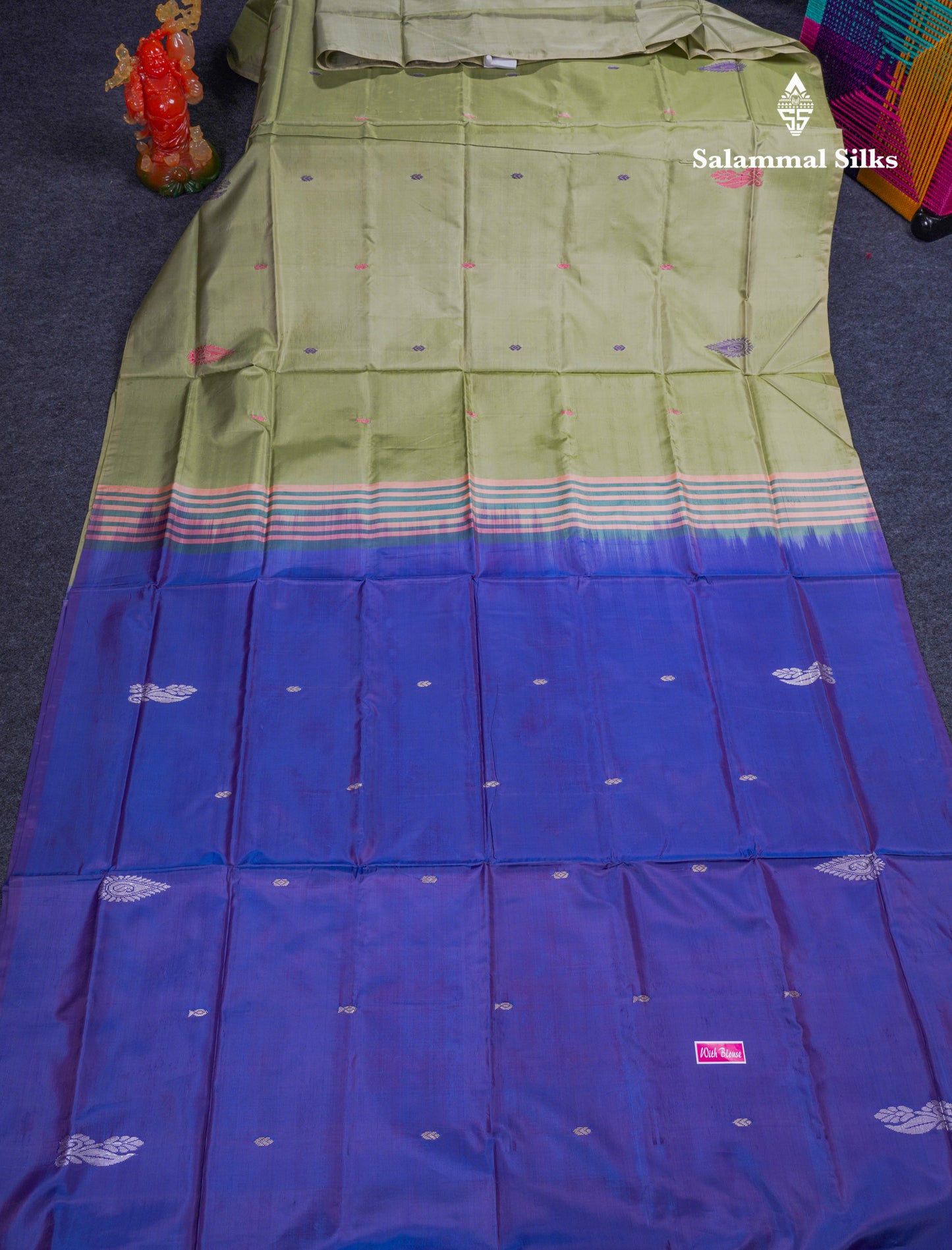 Light Pista Green Thread work Buttas Banana Pinth Saree (Vaazhainaar Pattu) With Contrast Violet Blouse