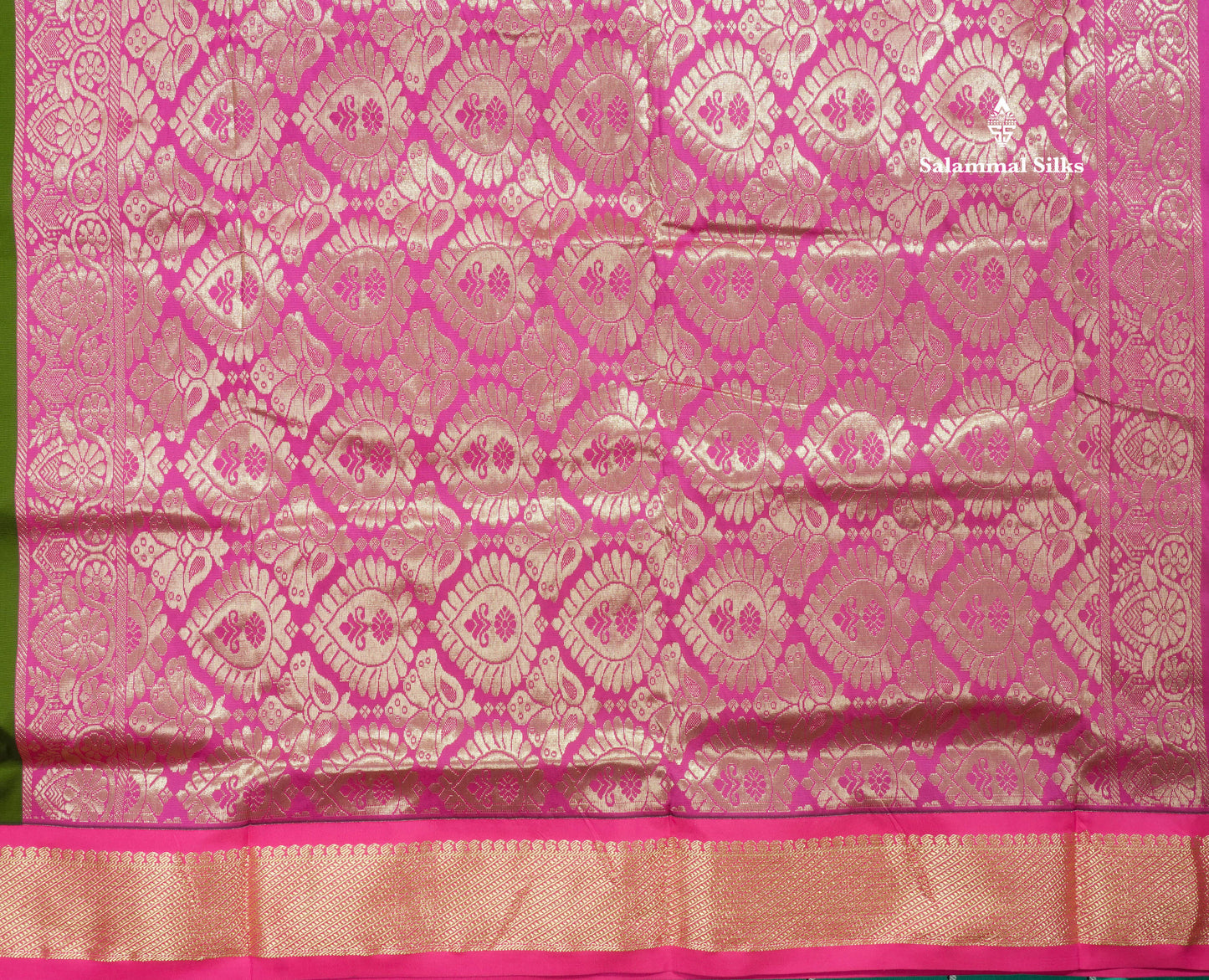 9.5 Yards Semi Silk Saree Chilly Red with Contrast Bottle Green Border