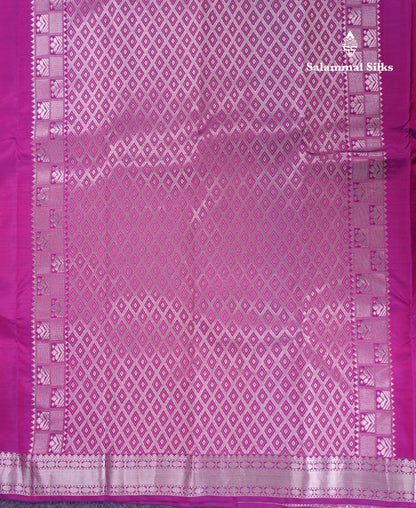 Beautiful Magenta Puremix Silk Saree With Traditional Medium Border