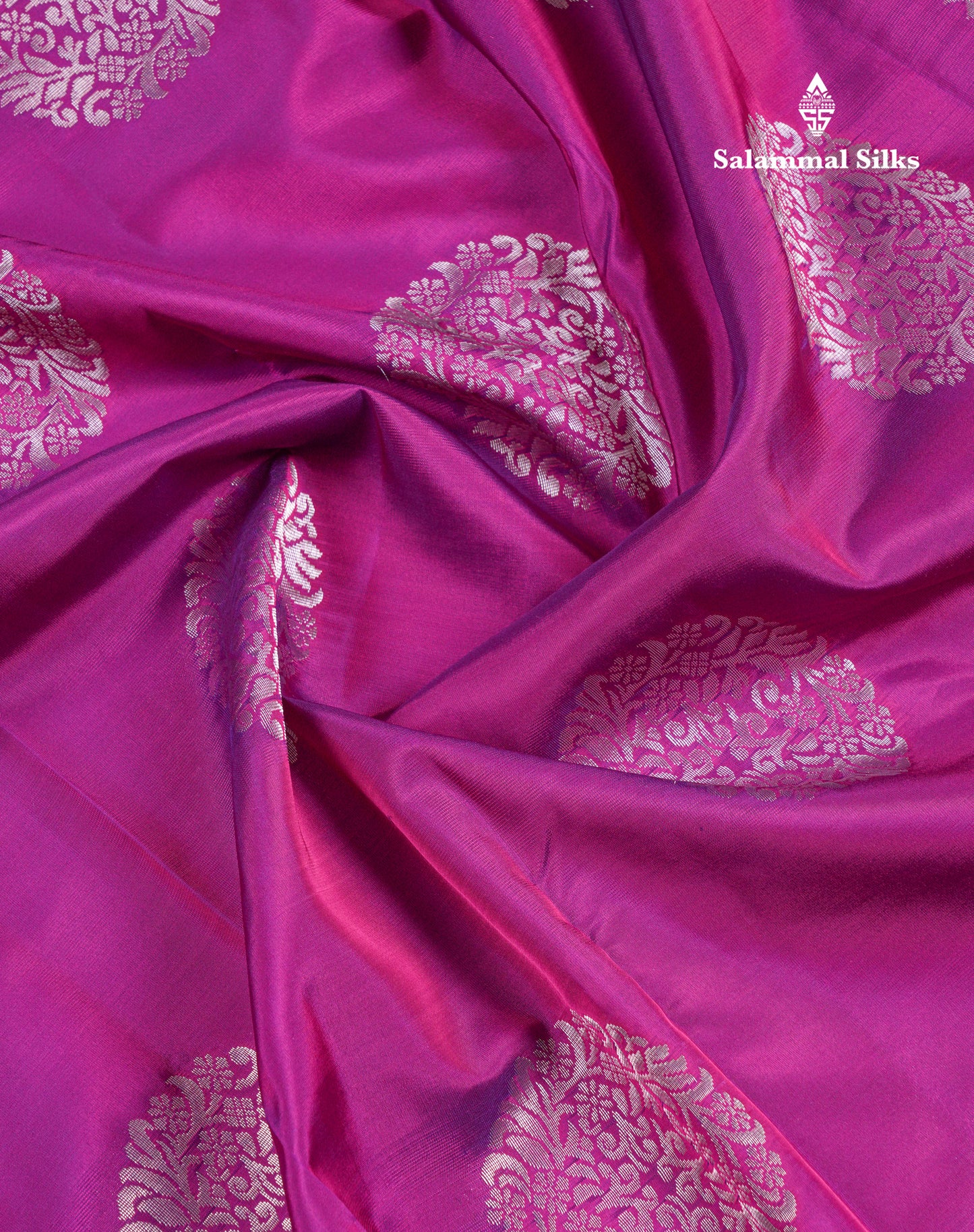 Beautiful Magenta Puremix Silk Saree With Traditional Medium Border