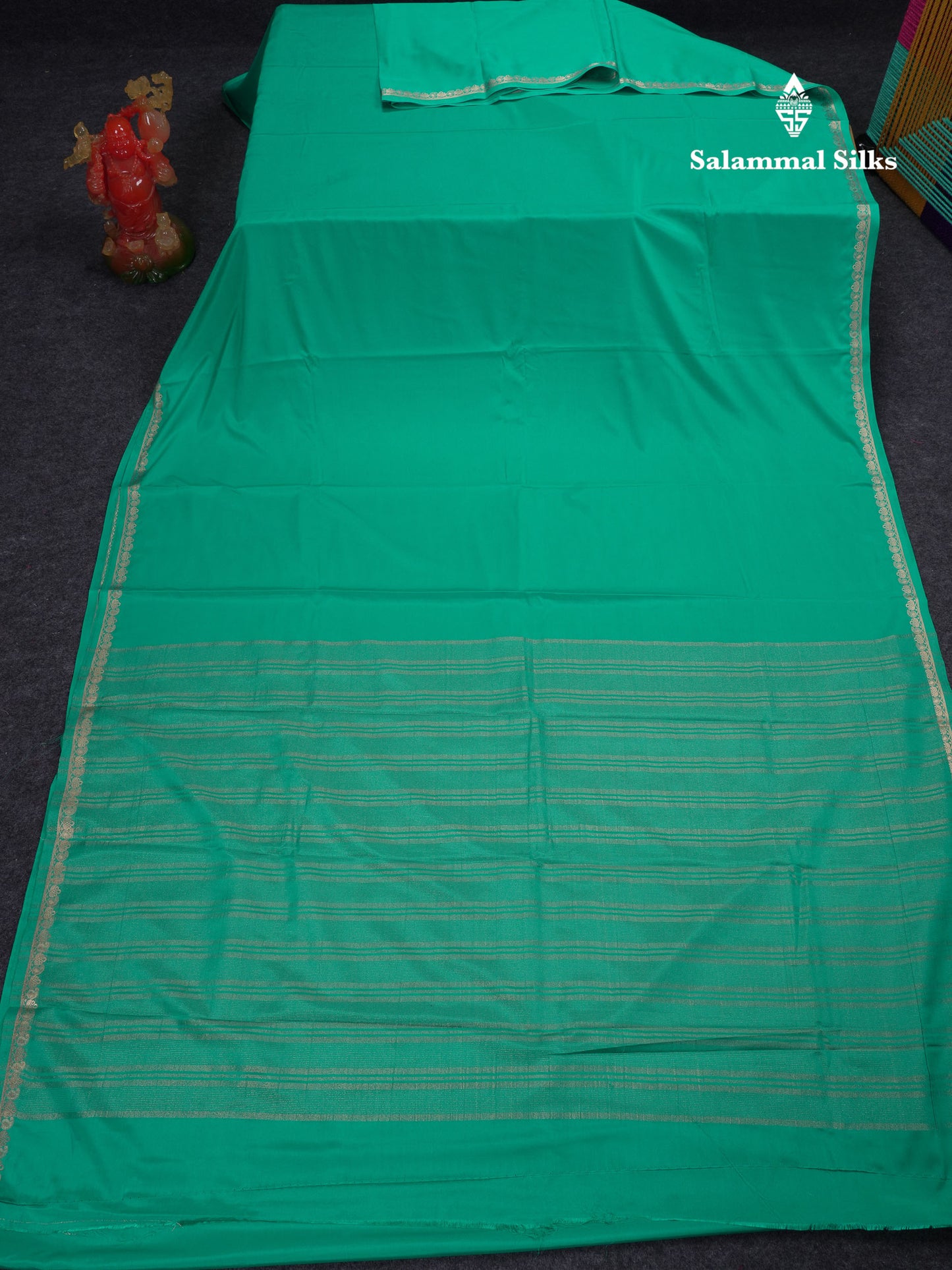 Beautiful Sapphire Green Plain Semi Mysore Silk Saree With Small Traditional Zari Border