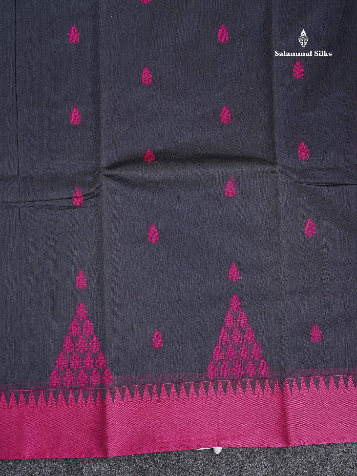 Kota Cotton Saree - Dark Grey Colour Body Thread Butta With Pink Traditional Border