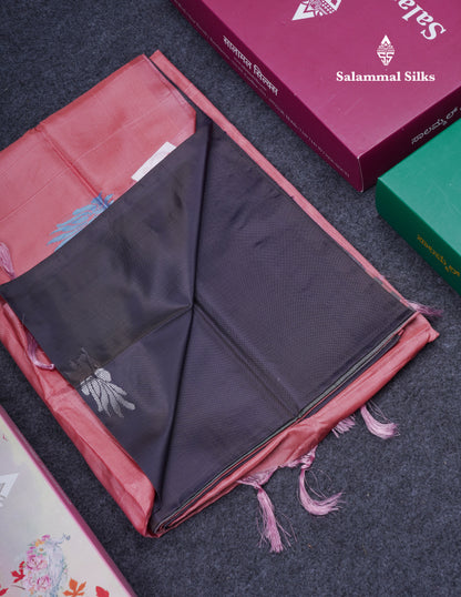Navy Blue Thread work Buttas Banana Pinth Saree (Vaazhainaar Pattu) With Contrast Dark Peach Blouse