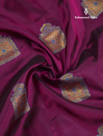 Beautiful Peach Puremix Silk Saree With Contrast Dual Tone Peacock Blue Blouse
