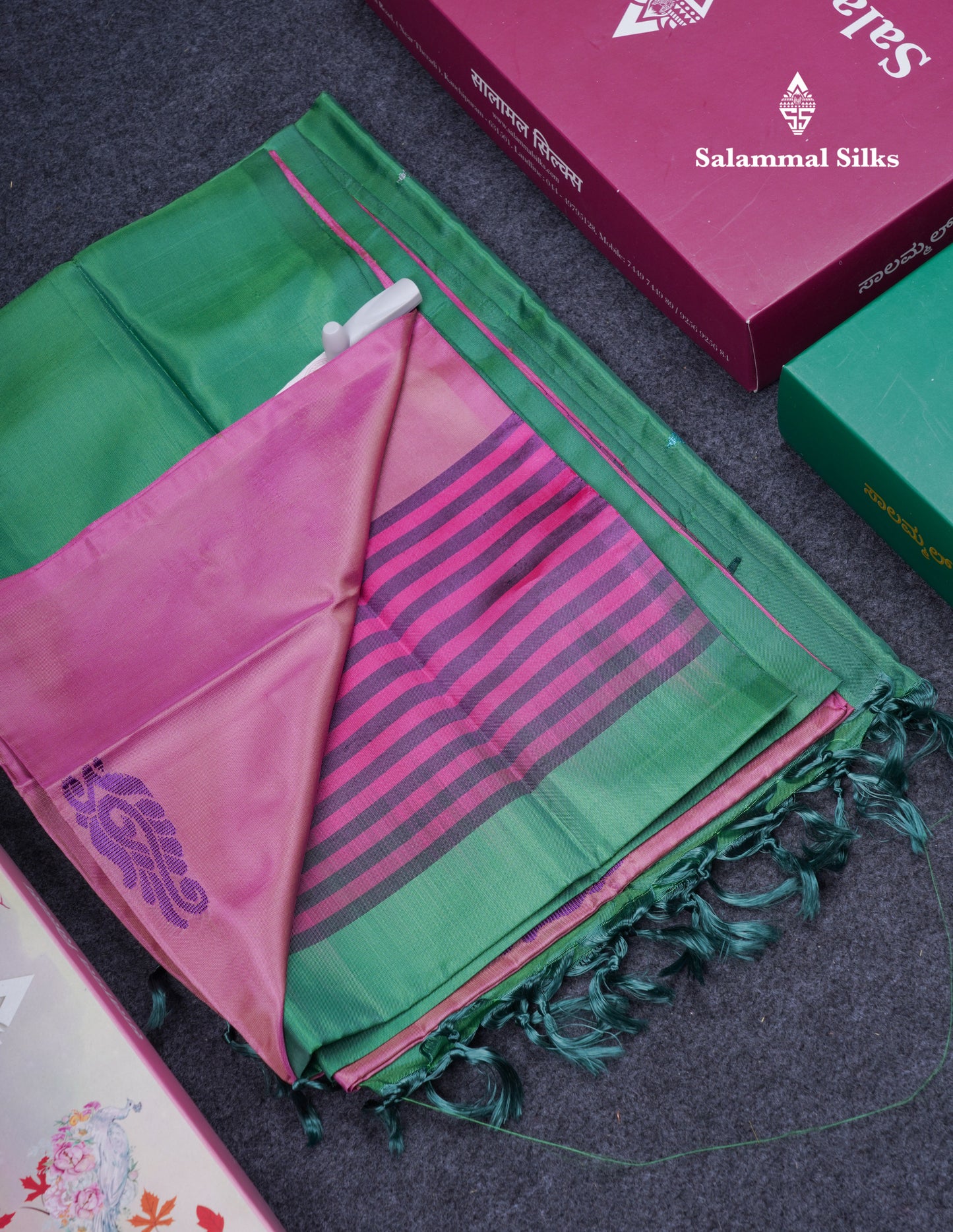 Light Pink Thread work Buttas Banana Pinth Saree (Vaazhainaar Pattu) With Contrast Saffire Green Blouse