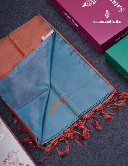 Light Blue Thread work Buttas Banana Pinth Saree (Vaazhainaar Pattu) With Contrast Dark Peach Blouse