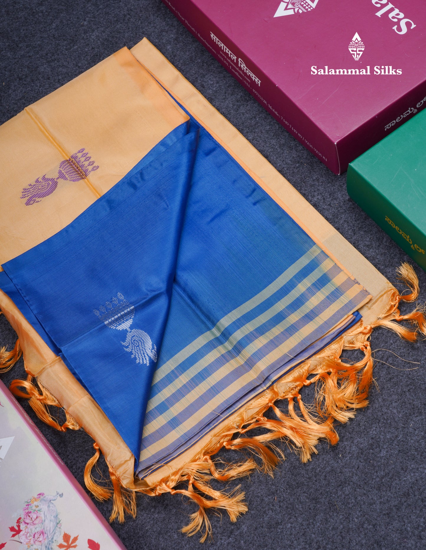 Navy Blue Thread work Buttas Banana Pinth Saree (Vaazhainaar Pattu) With Contrast Sandal Blouse