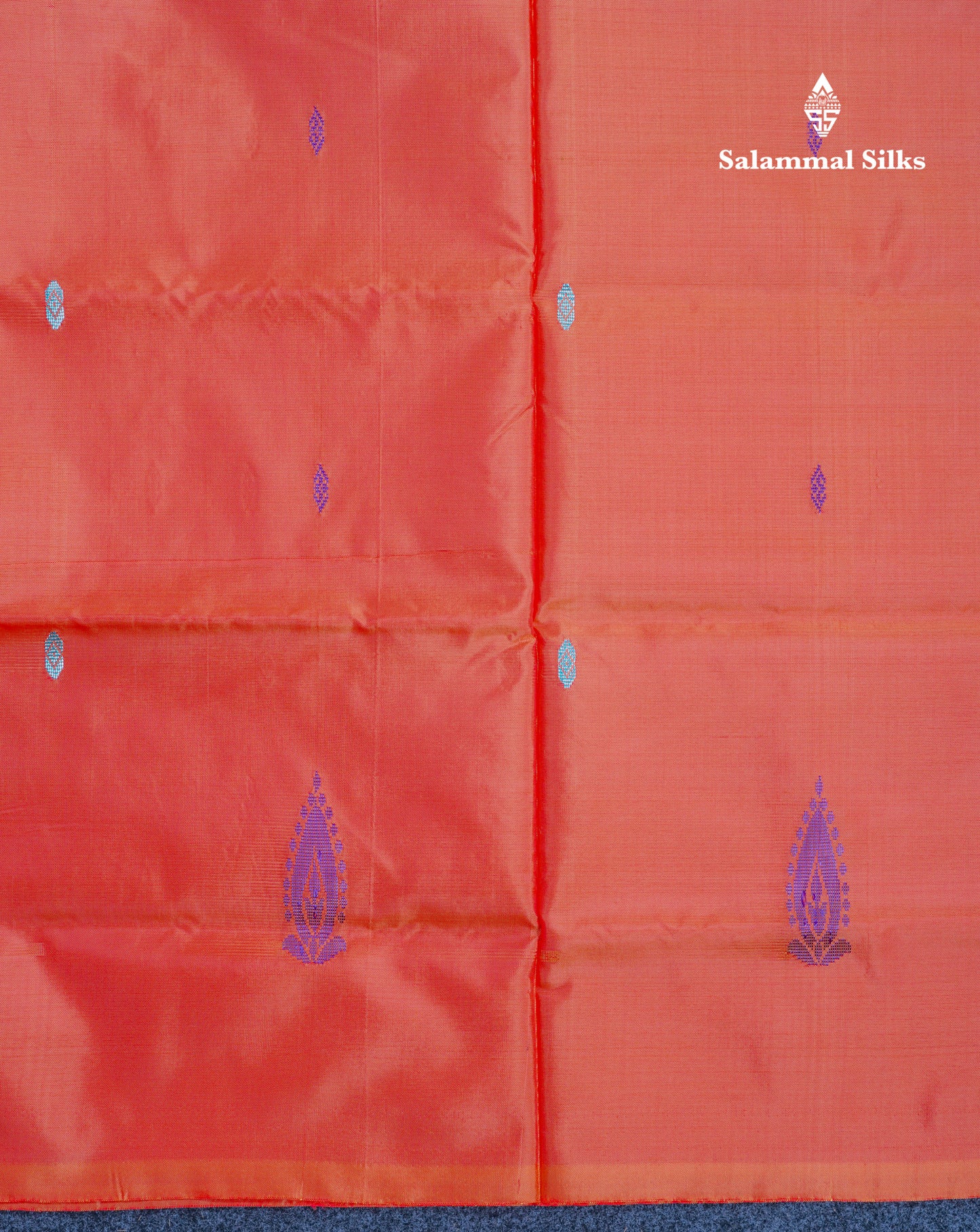 Orange Thread work Buttas Banana Pinth Saree (Vaazhainaar Pattu) With Contrast Green Blouse