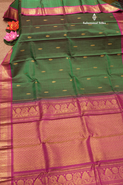 Green Colour Pure Kanjivaram Silk Saree With Contrast Magenta Pink Border