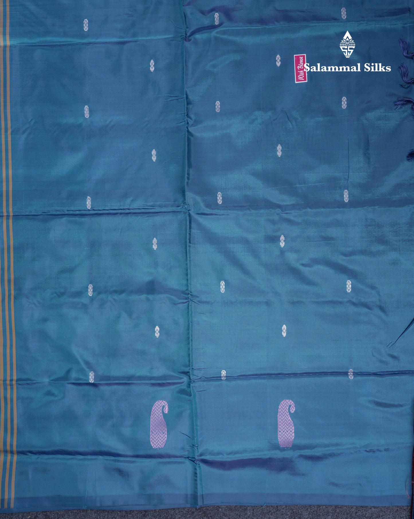 Dual Tone Green Thread work Buttas Banana Pinth Saree (Vaazhainaar Pattu) With Contrast Peacock Blue Blouse