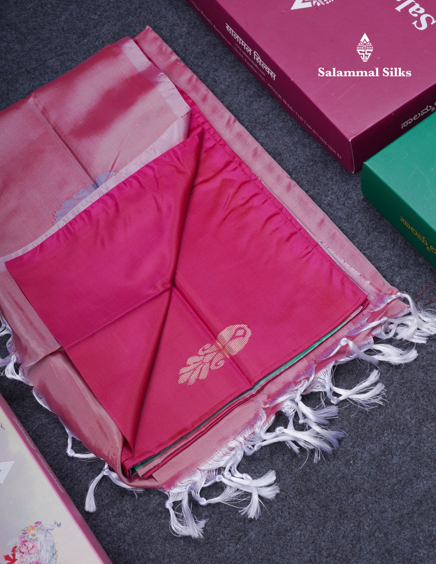 Rani Pink Thread work Buttas Banana Pinth Saree (Vaazhainaar Pattu) With Contrast Onion Pink Blouse