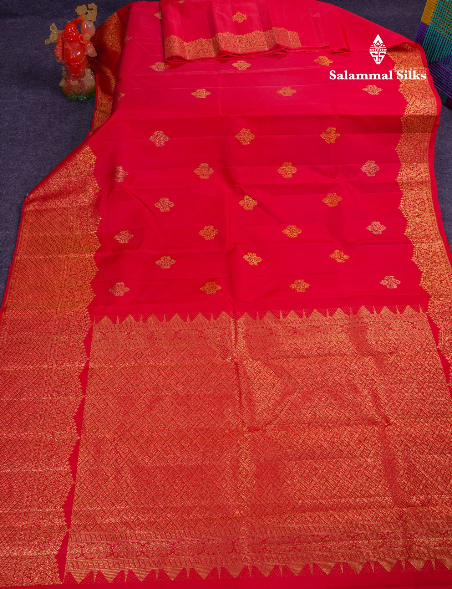 Beautiful Chilly Red Pure Kanjivaram Silk Saree With Fancy Turning Border