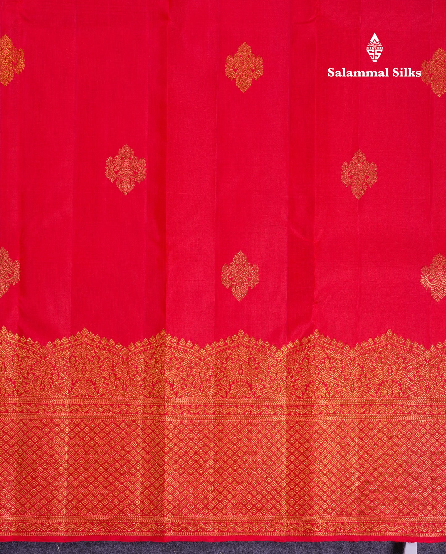 Beautiful Chilly Red Pure Kanjivaram Silk Saree With Fancy Turning Border