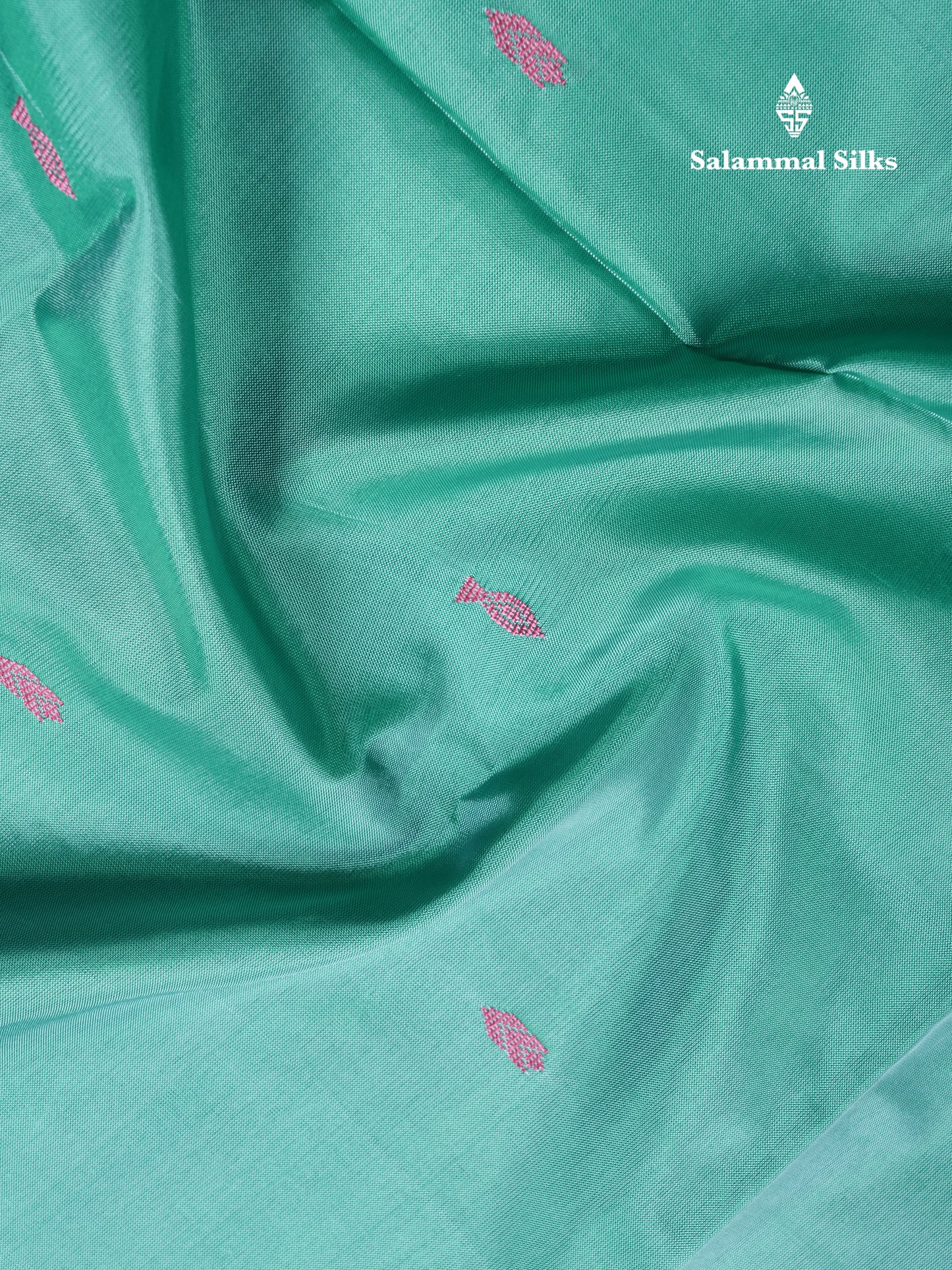 Sapphire Green Thread work Buttas Banana Pinth Saree (Vaazhainaar Pattu) With Contrast Violet Blouse