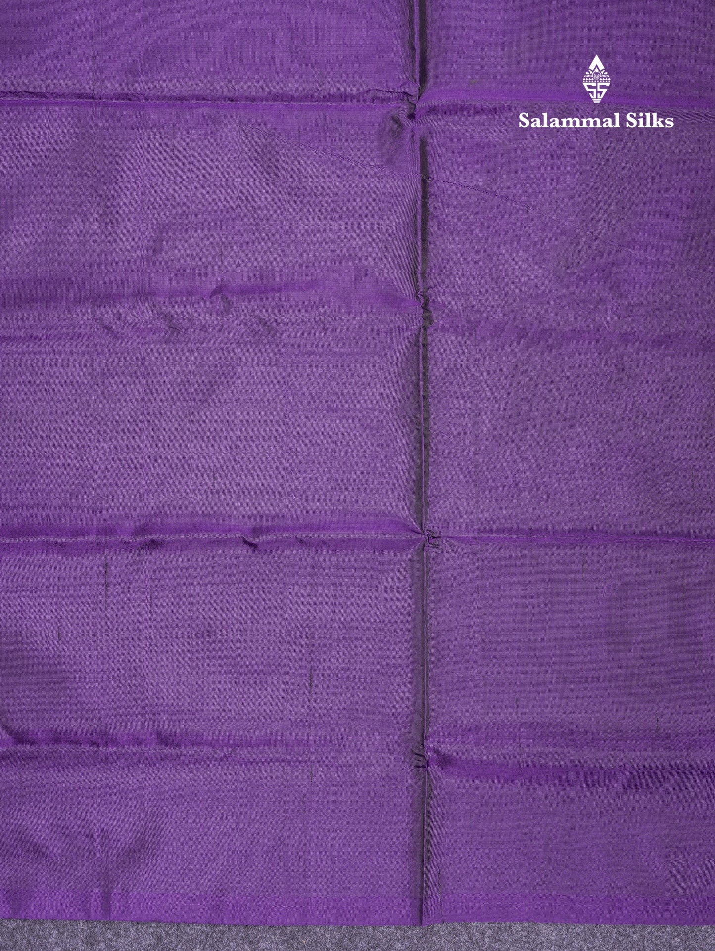 Sapphire Green Thread work Buttas Banana Pinth Saree (Vaazhainaar Pattu) With Contrast Violet Blouse