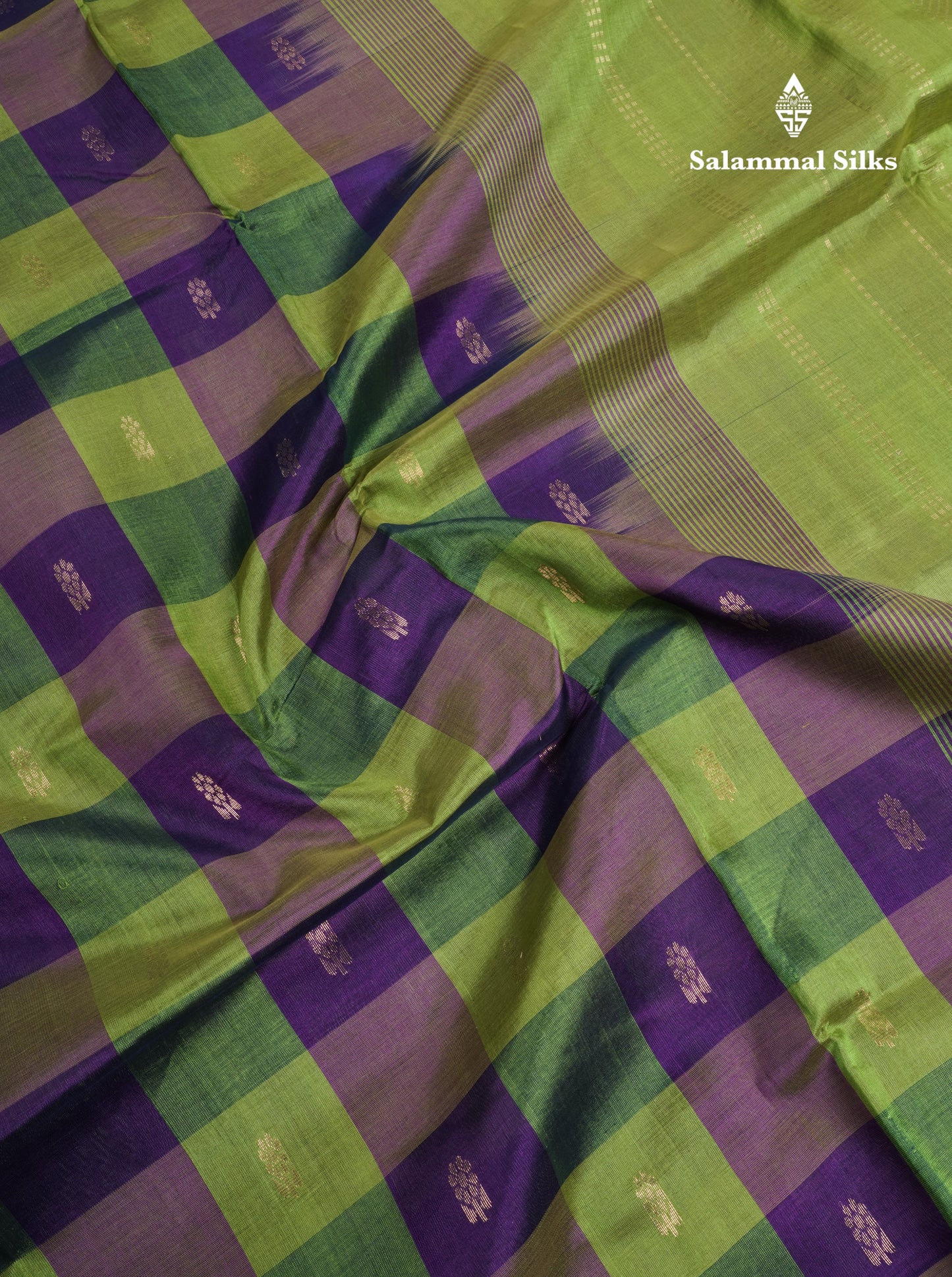 Beautiful Paalum Pazham Checks Handloom Pure Silk Cotton Saree With Gold Zari Border