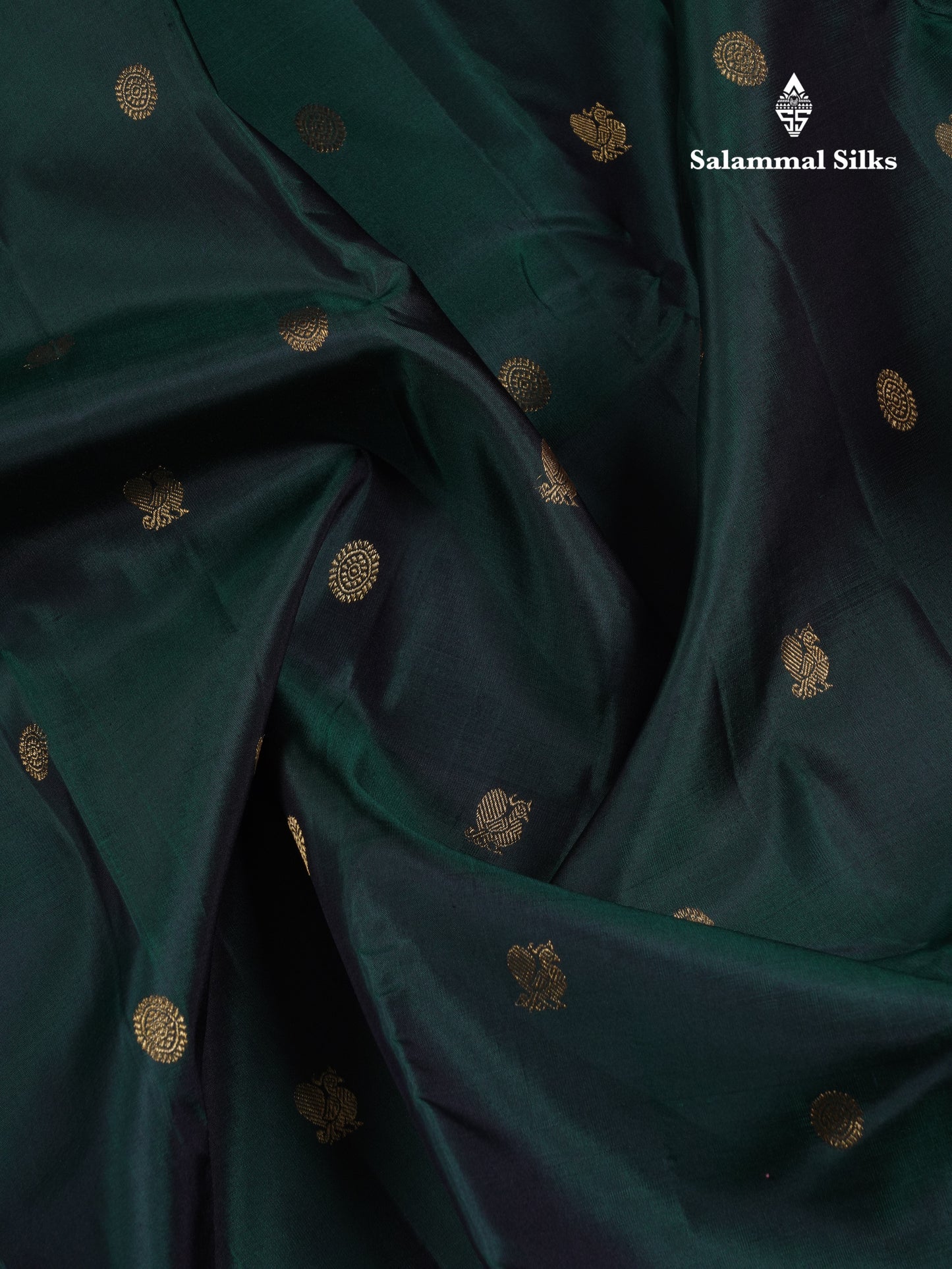 Beautiful Bottle Green Pure Kanjivaram Silk Saree With Contrast Magenta Pink Blouse