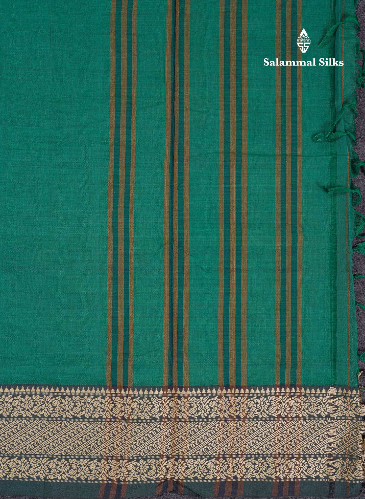 Beautiful Sapphire Green Plain Pure Cotton Saree With Traditional Thread Work Border