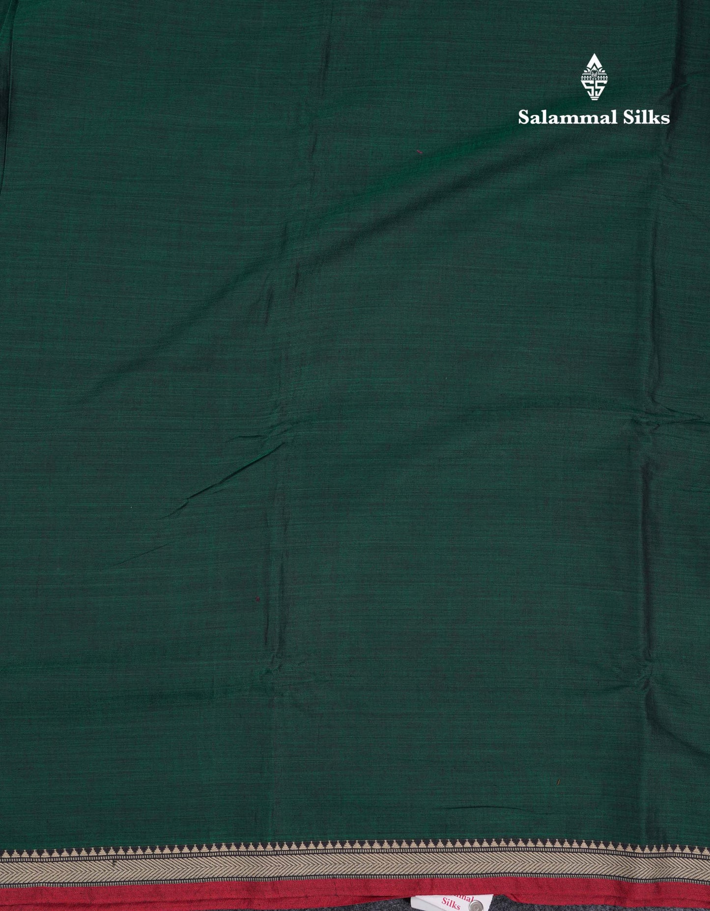 Beautiful Dual Tone Magenta Plain Pure Cotton Saree With Traditional Small Thread Work Border