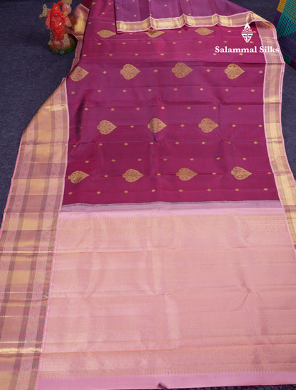 Korvai Beautiful Magenta Pure Kanjivaram Silk Saree With Contrast Dark Peach Traditional Evening Morning Border