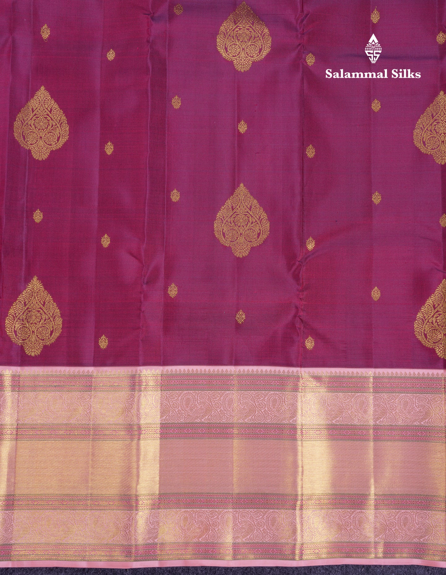 Korvai Beautiful Magenta Pure Kanjivaram Silk Saree With Contrast Dark Peach Traditional Evening Morning Border