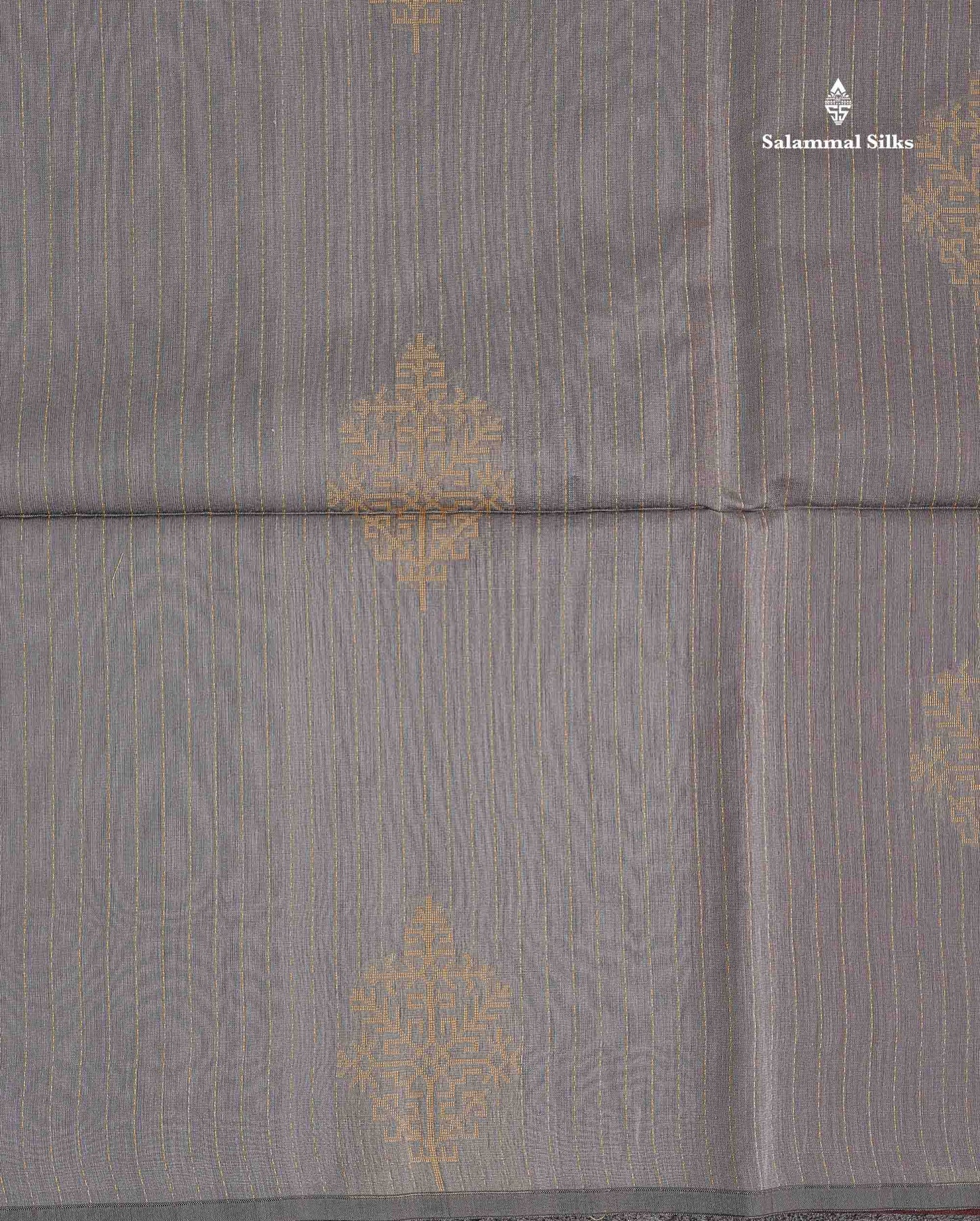 Kota Cotton Saree - Light Grey Colour Body Thread Butta With Contrast Maroon Blouse
