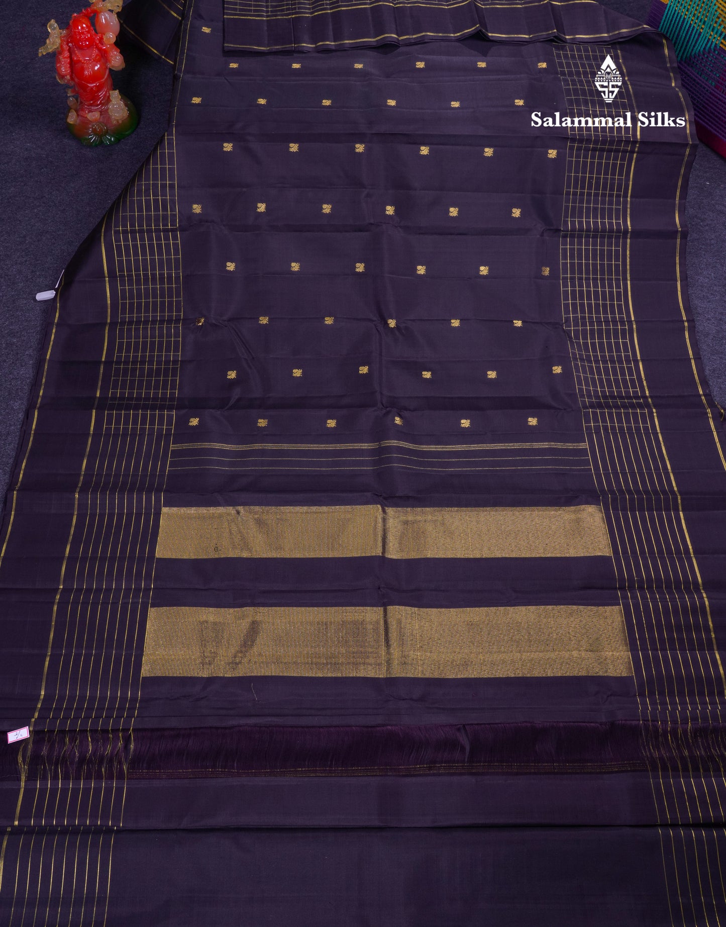 Beautiful Dark Kanchana Pure Kanjivaram Silk Saree With Traditional Gap Border