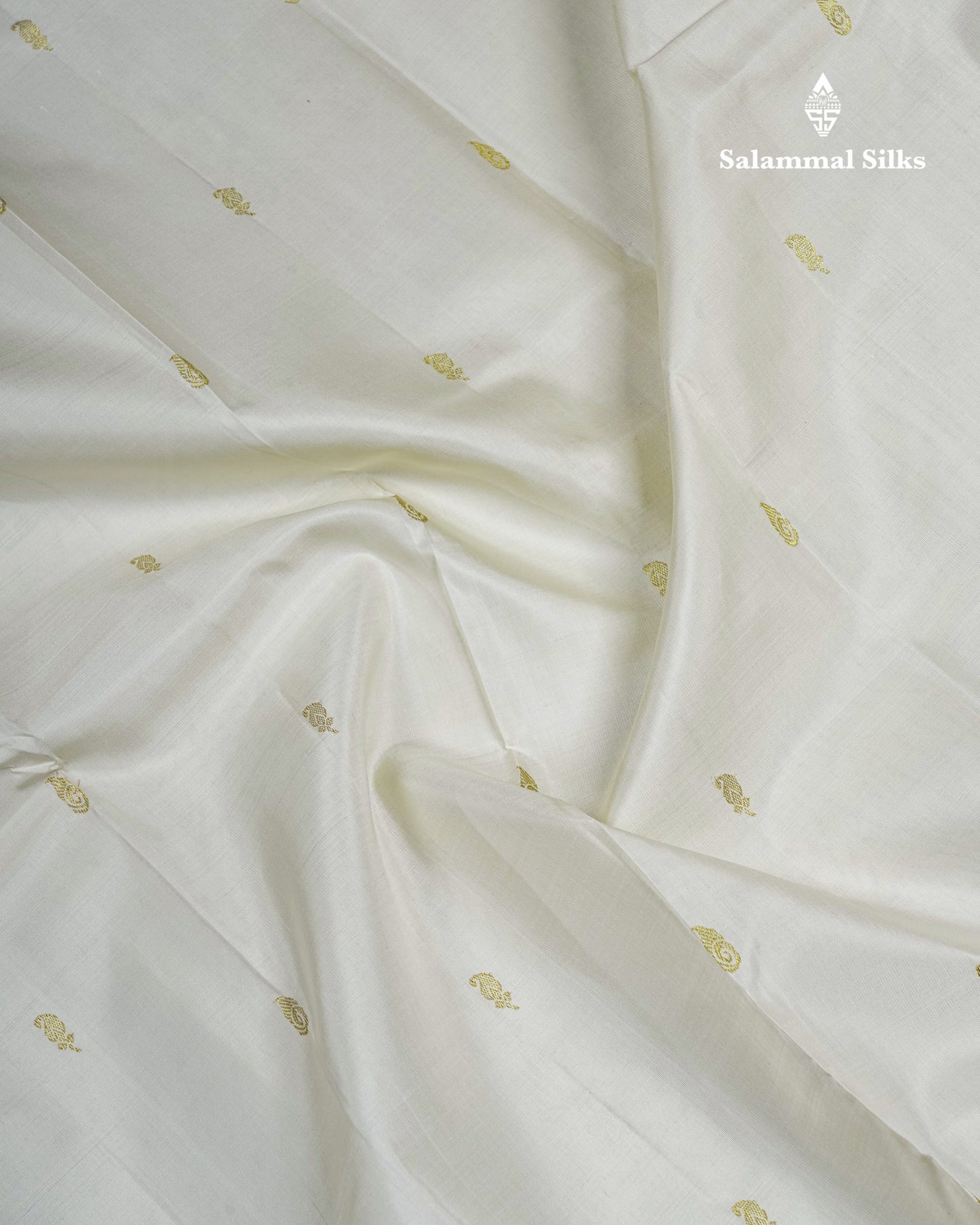 Half White Pure Kanjivaram Silk Saree With Contrast Maroon Traditional Border