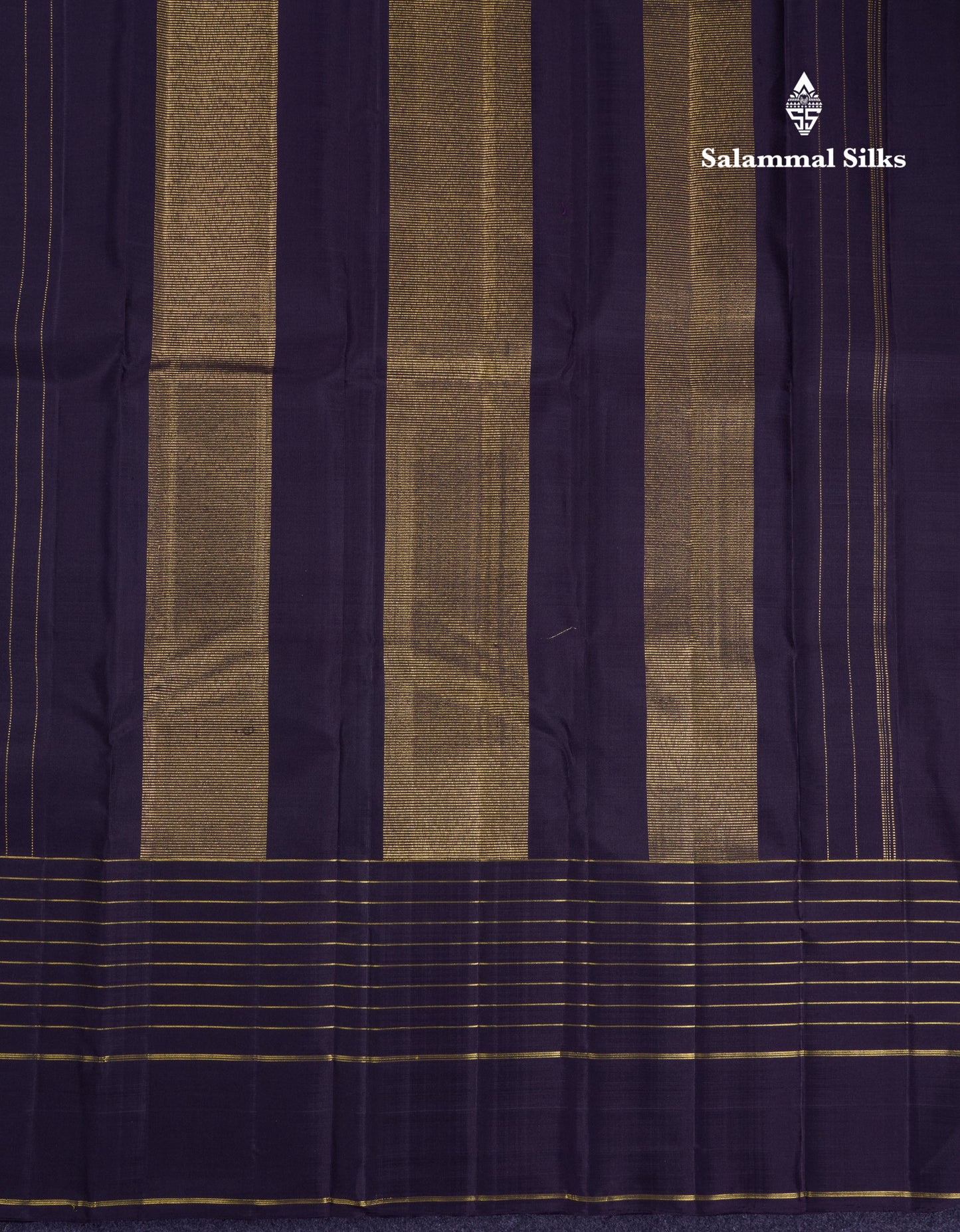 Beautiful Dark Kanchana Pure Kanjivaram Silk Saree With Traditional Gap Border