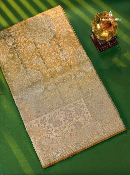 Beautiful Silver Tissue Bridal Pure Kanjivaram Silk Saree