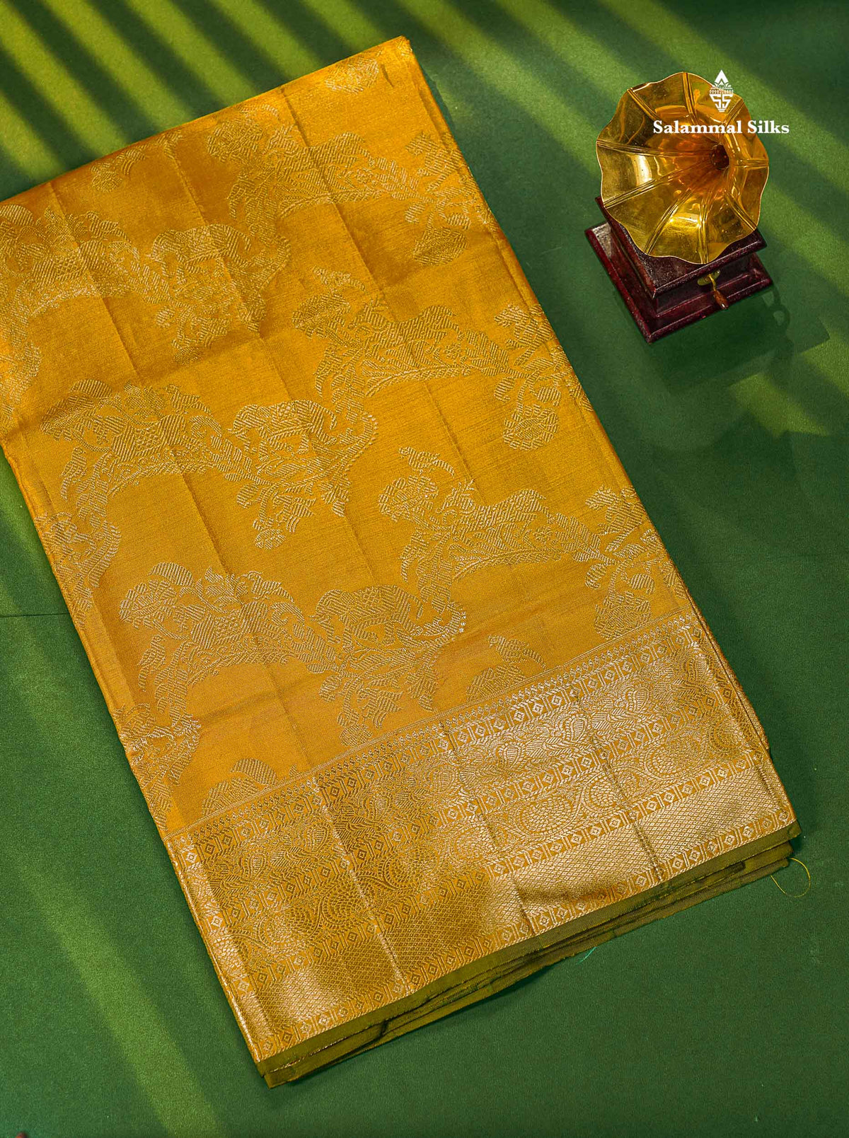 Gold Tissue Bridal Pure Kanjivaram Silk Saree With Self Traditional Border