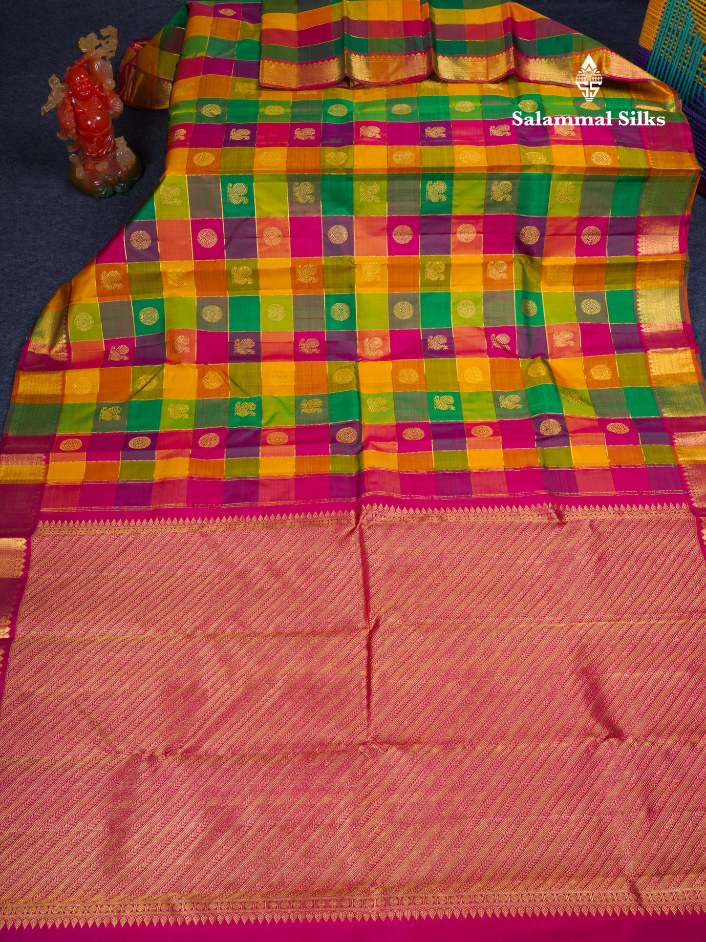 Beautiful Paalum Pazham Checks Pure Kanjivaram Silk Saree With Traditional Border