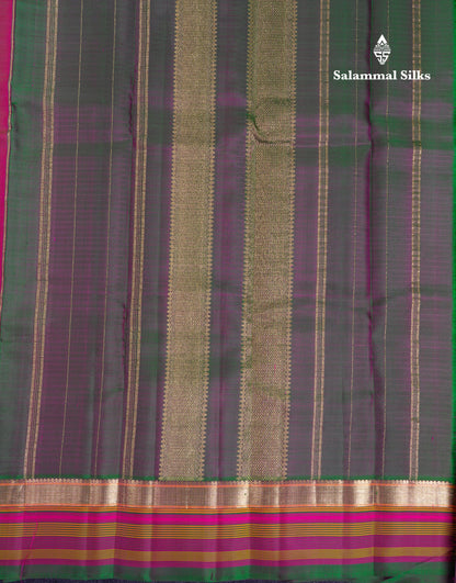 Beautiful Magenta Pure Kanjivaram Silk Saree With Traditional Border