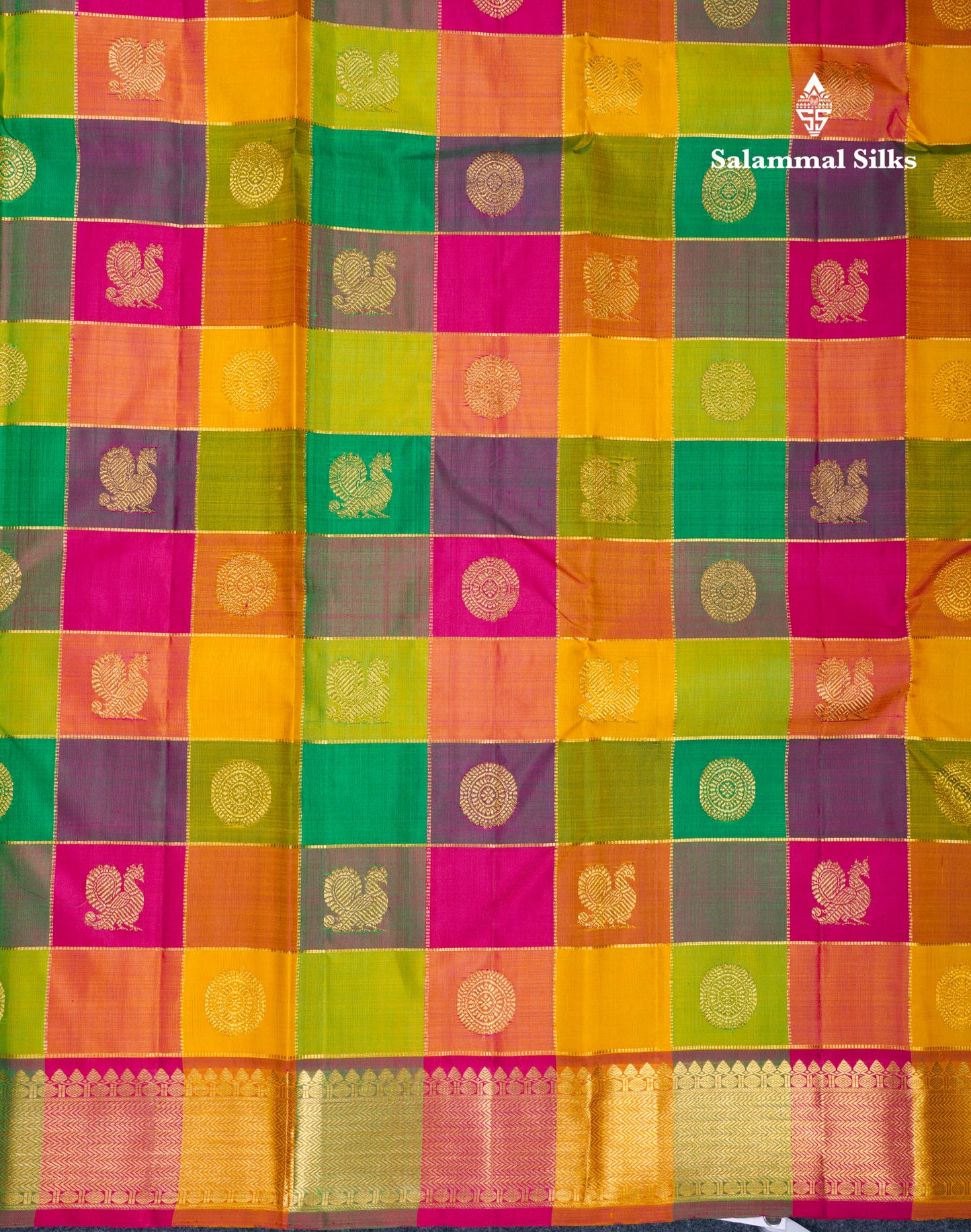 Beautiful Paalum Pazham Checks Pure Kanjivaram Silk Saree With Traditional Border