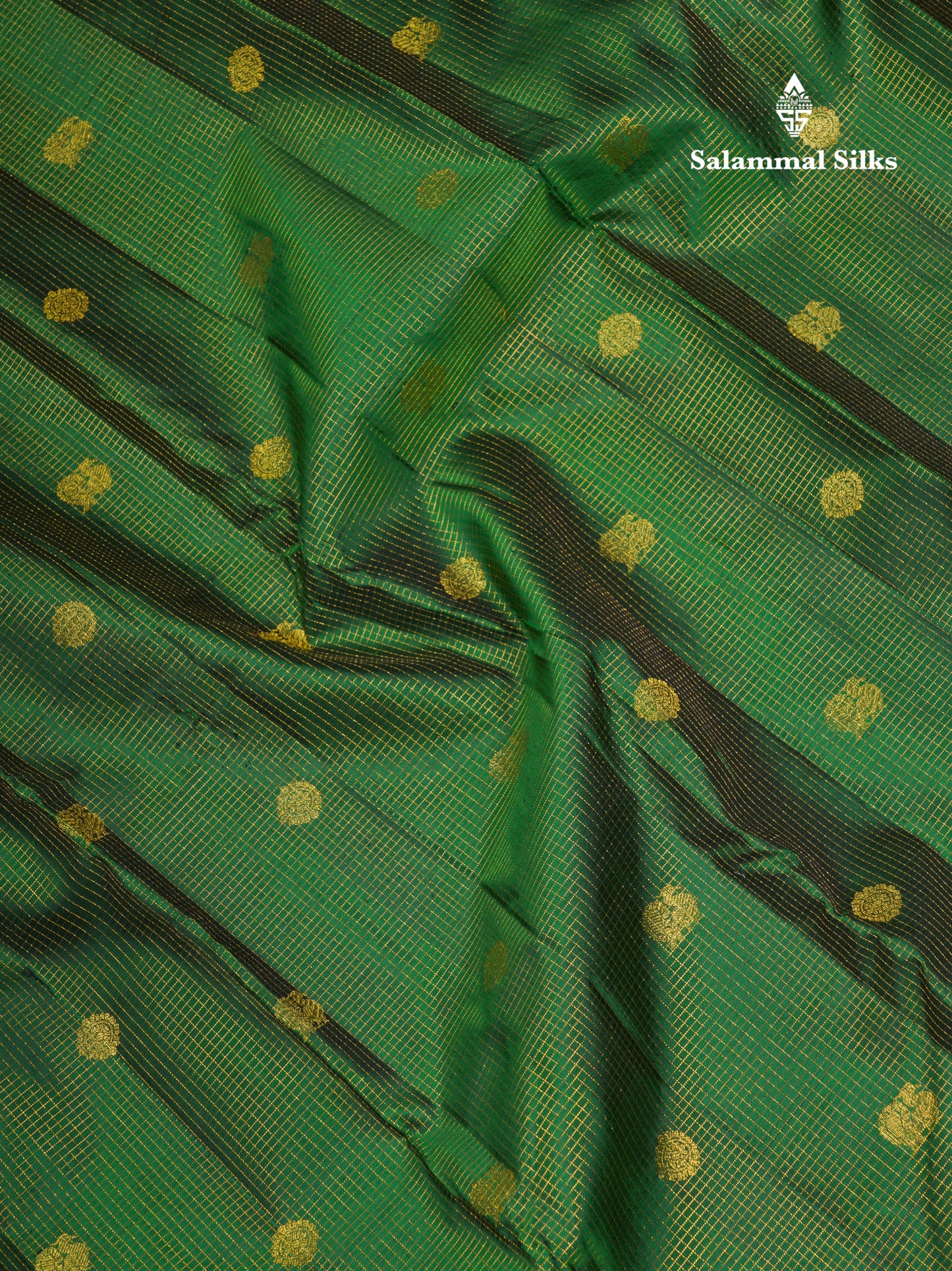Bottle Green Vaira Oosi Small Checks Pure Kanjivaram Silk Saree With Traditional Border