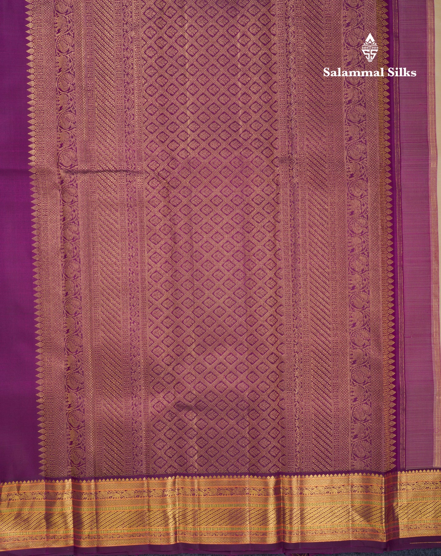 Korvai Beige Pure Kanjivaram Silk Saree With Contrast Magenta Traditional Border