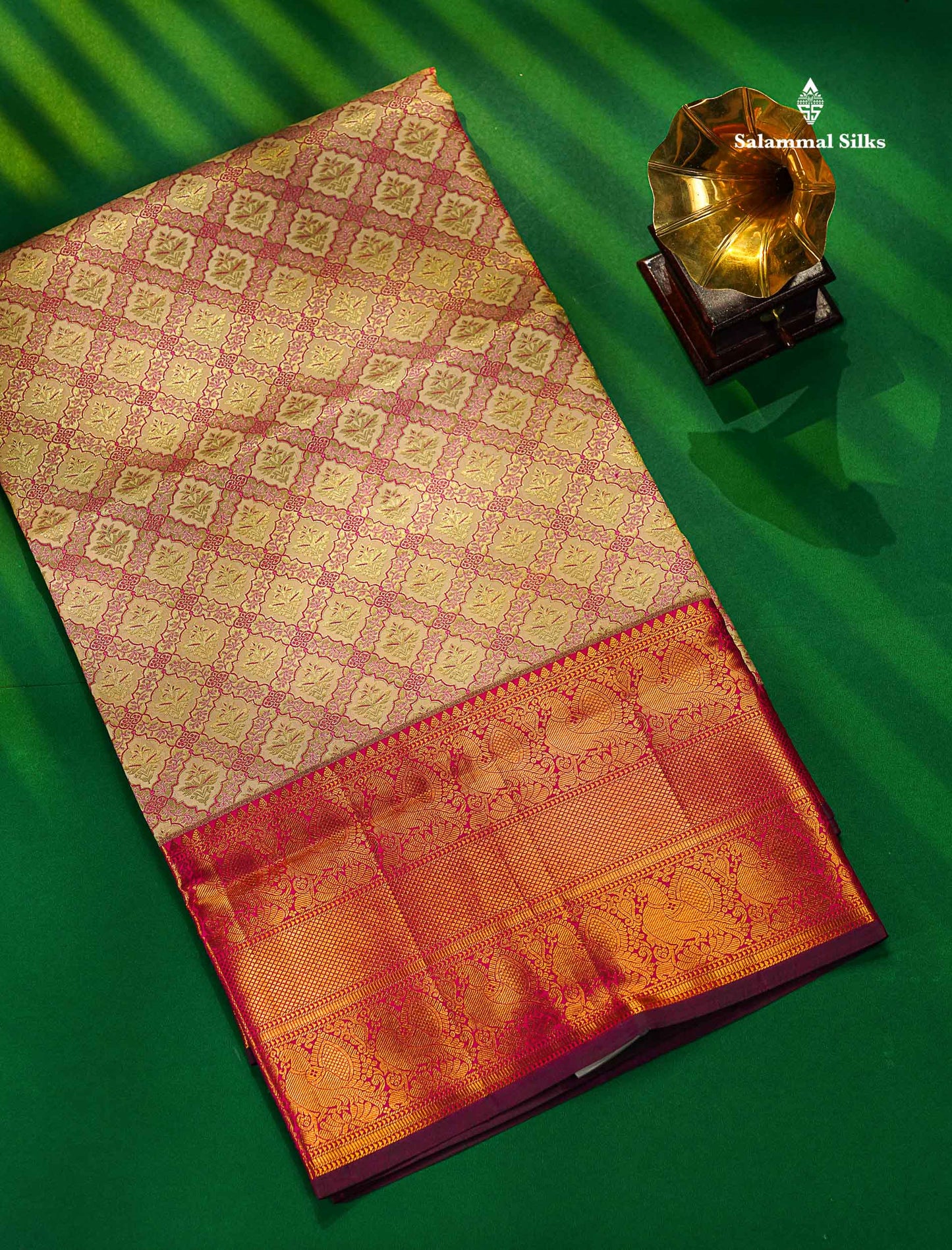 Cream Bridal Pure Kanjivaram Silk Saree With Contrst Pink Traditional Evening Morning Border