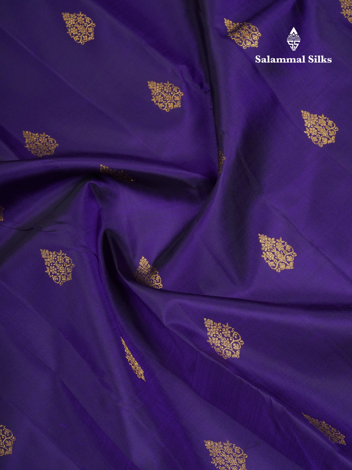 Koravi Violet Pure Kanjivaram Silk Saree With Contrast Dual Tone Sapphire Blue Traditionl Border