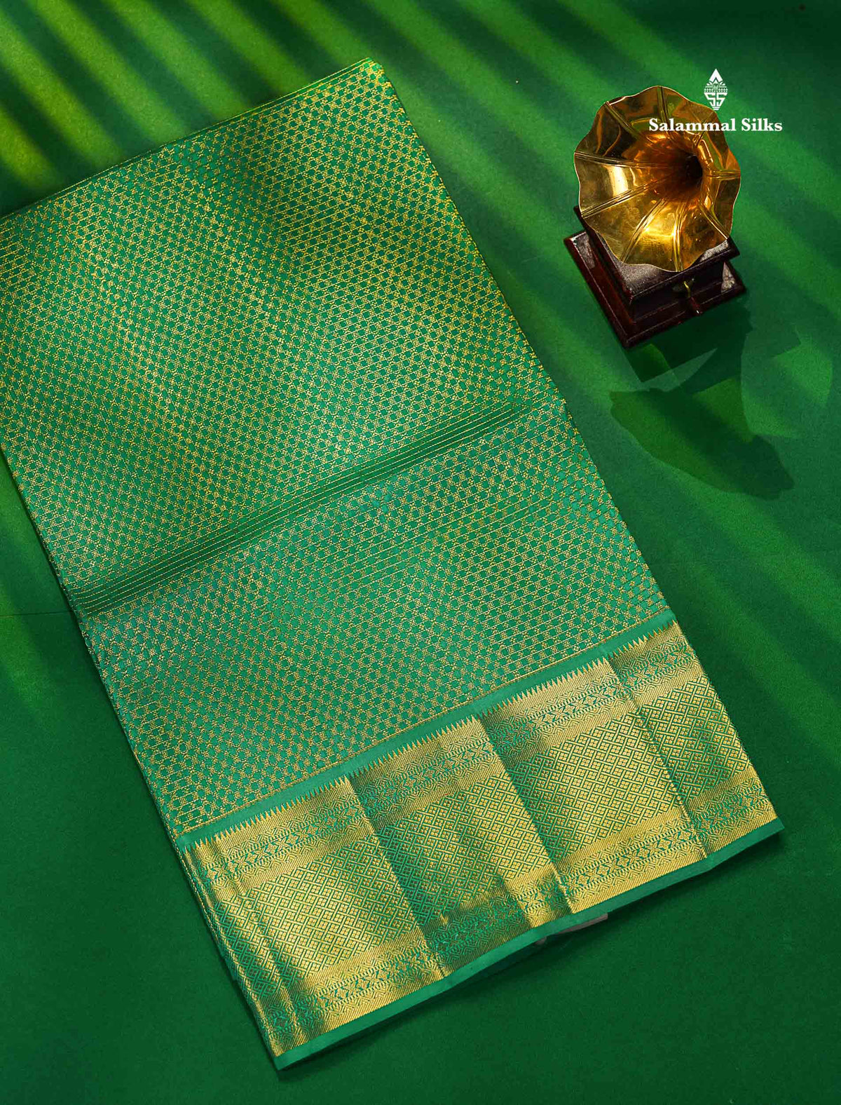 Sapphire Green Bridal Pure Kanjivaram Silk Saree With Self Border
