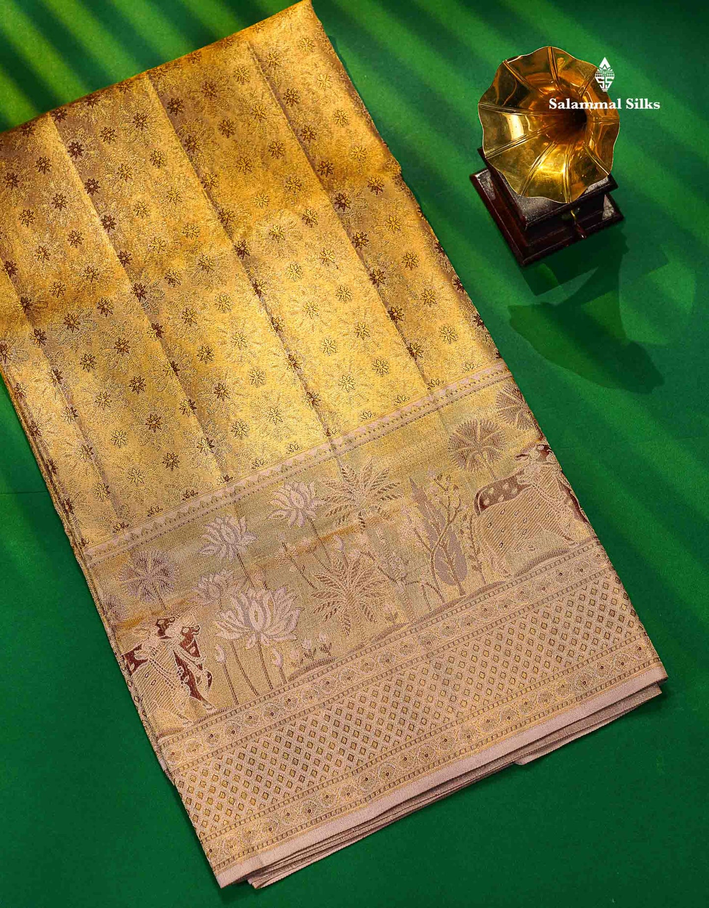 Cream Tissue Bridal Pure Kanjivaram Silk Saree With Contrast Light Lavender Pichwai Art Border