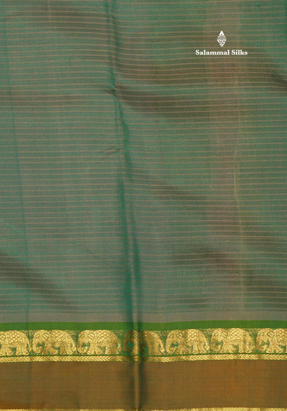 Red Light Weight Beautiful Pure Silk Saree With Elephant Butta Border