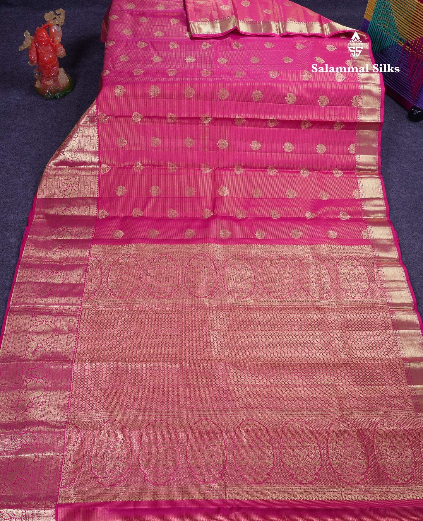 Beautiful Pink Vaira Oosi Lines Pure Kanjivaram Silk Saree With Traditional Evening Morning Border