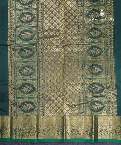 Beautiful Bottle Green Plain Pure Kanjivaram Silk Saree With Traditional Border