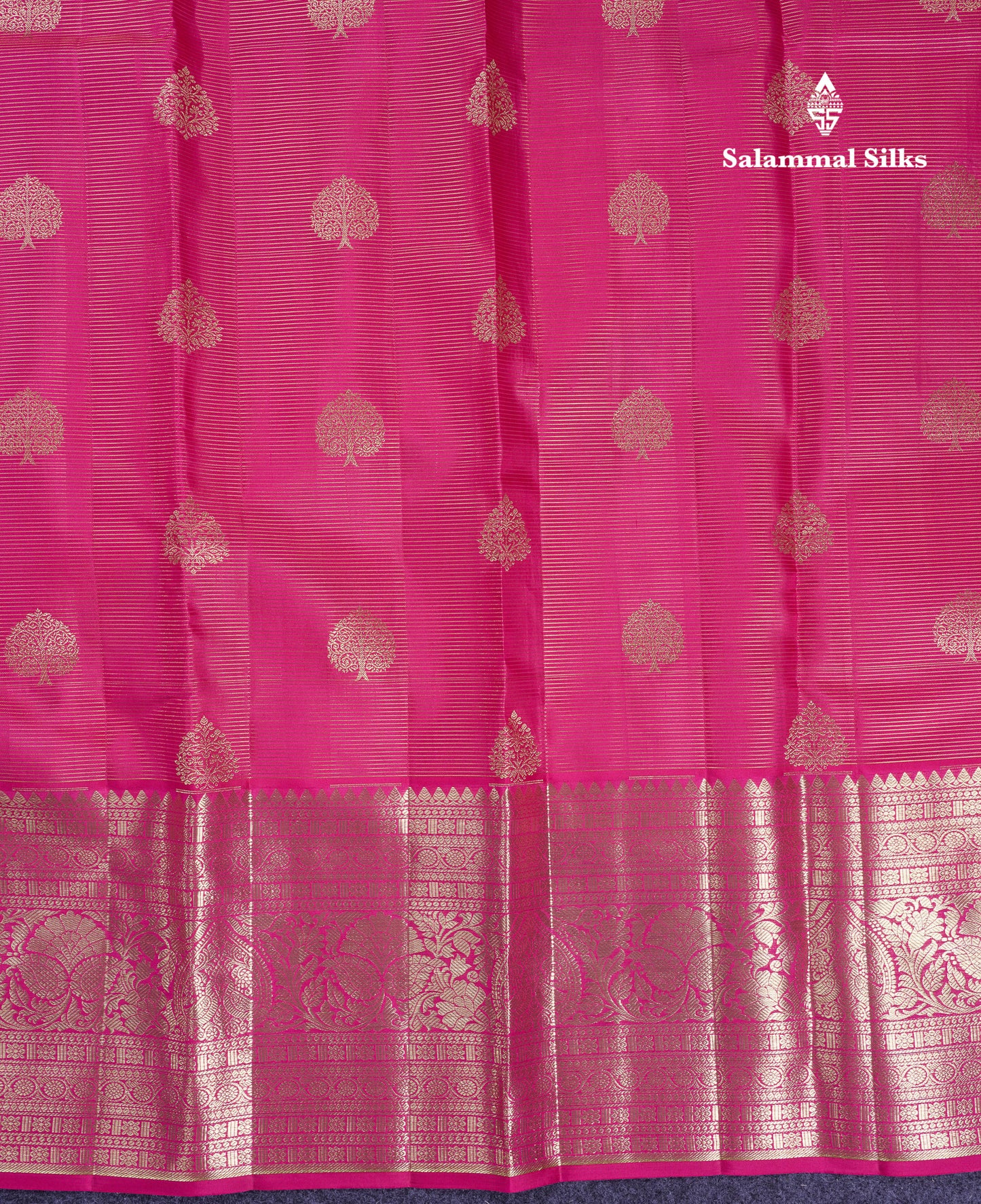 Beautiful Pink Vaira Oosi Lines Pure Kanjivaram Silk Saree With Traditional Evening Morning Border